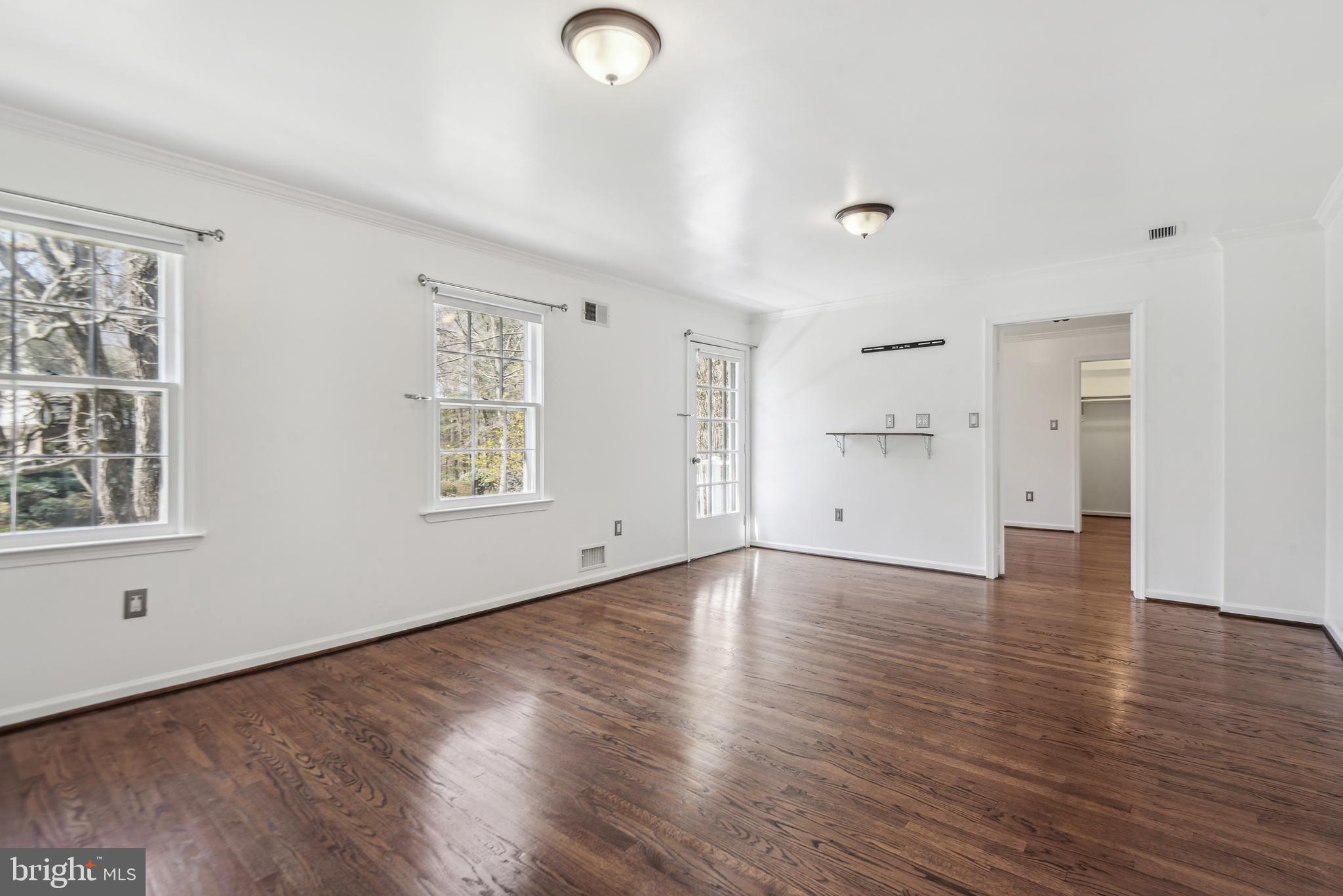 1081 Old Cedar Rd