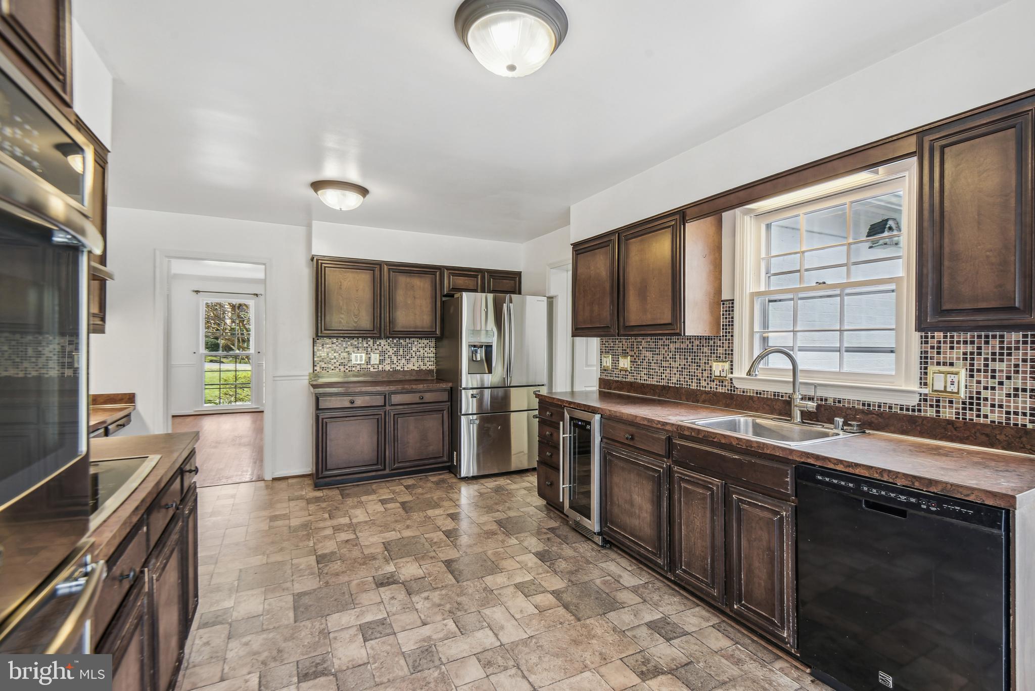 1081 Old Cedar Rd