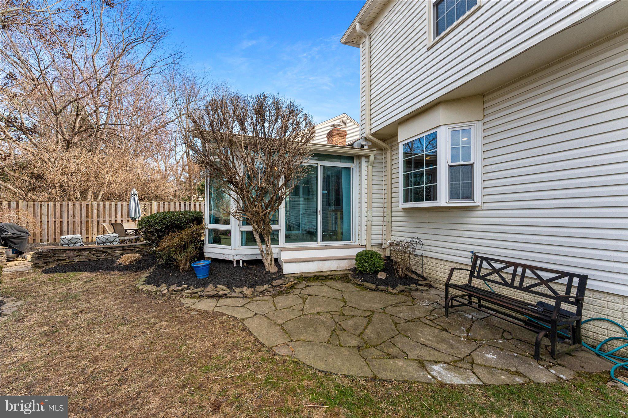 2135 Silentree Dr