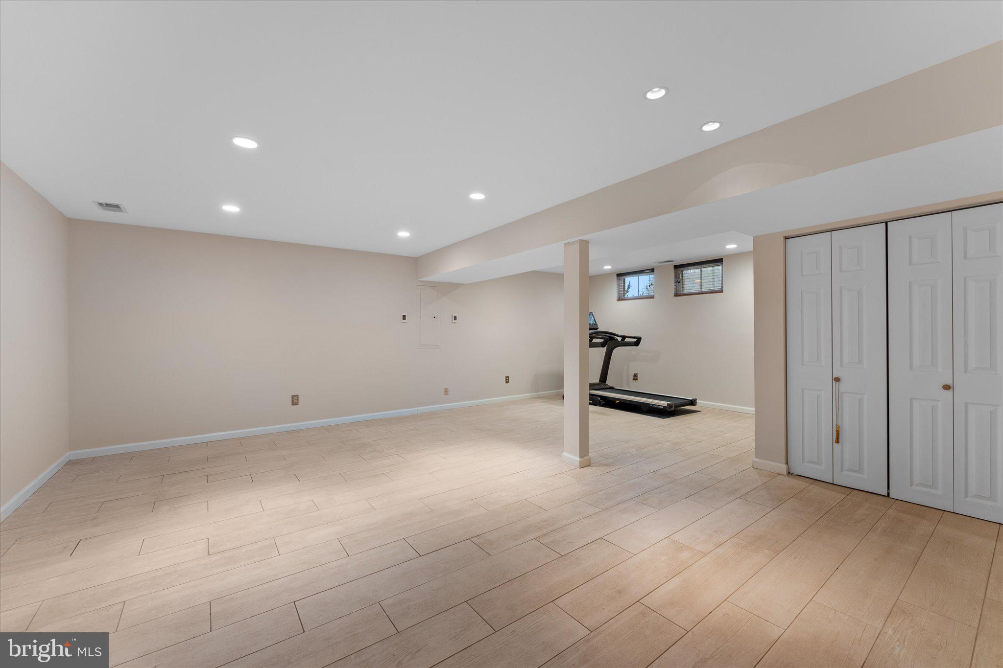 2135 Silentree Dr