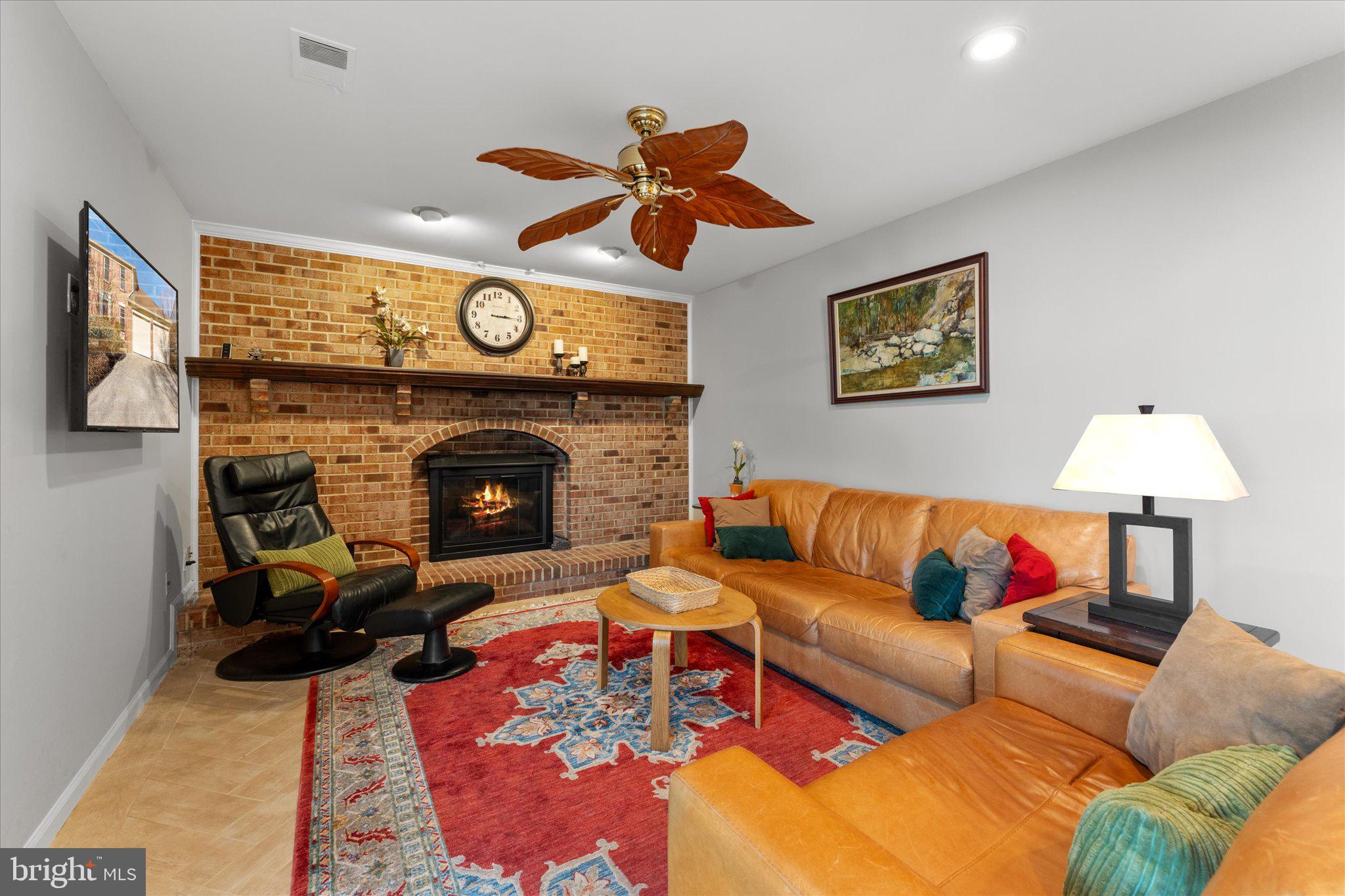 2135 Silentree Dr
