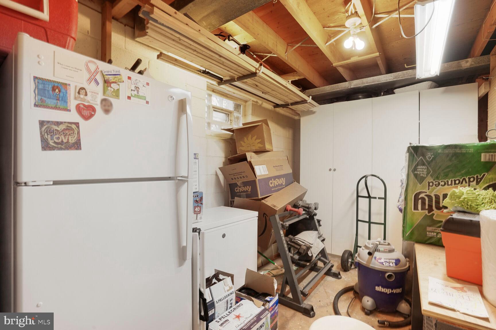 1533 Candlewick Ct