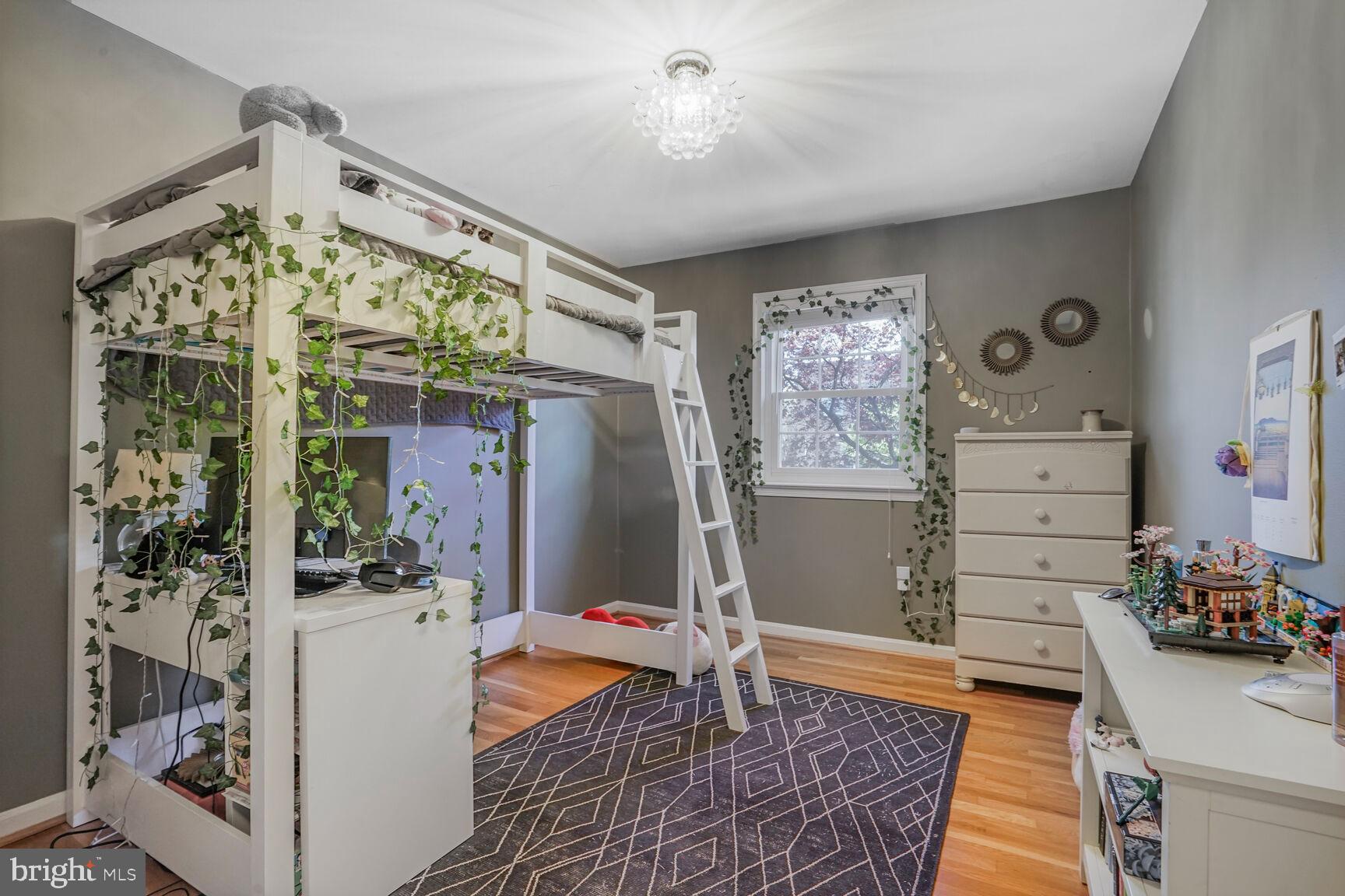 1533 Candlewick Ct