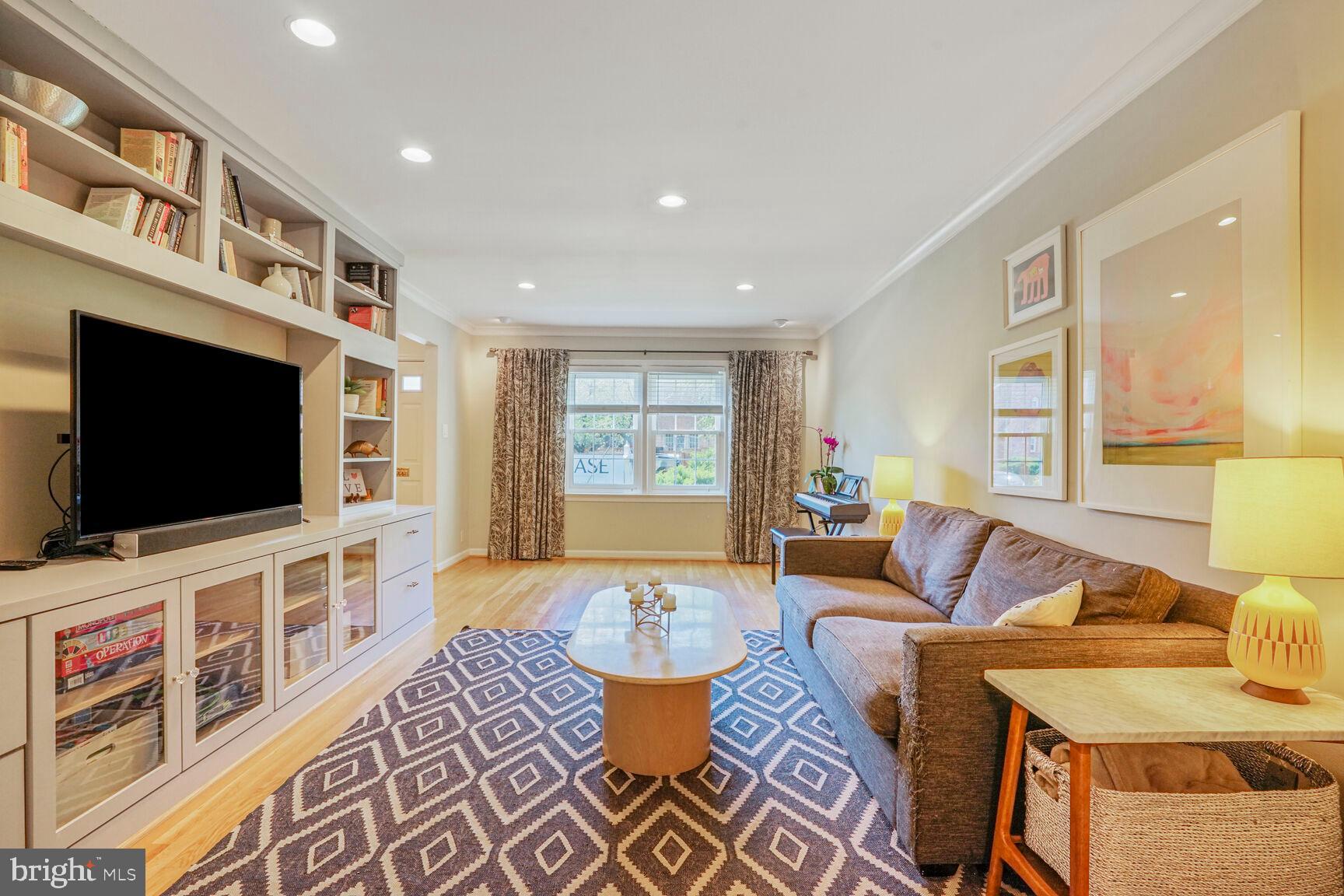 1533 Candlewick Ct