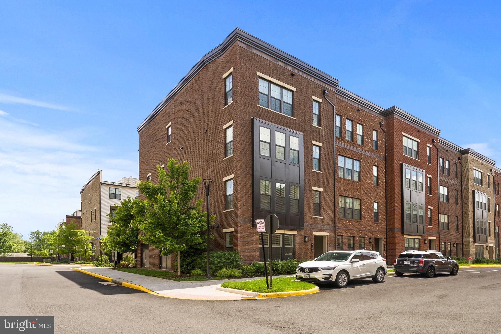 7401 Backett Wood Ter #1301