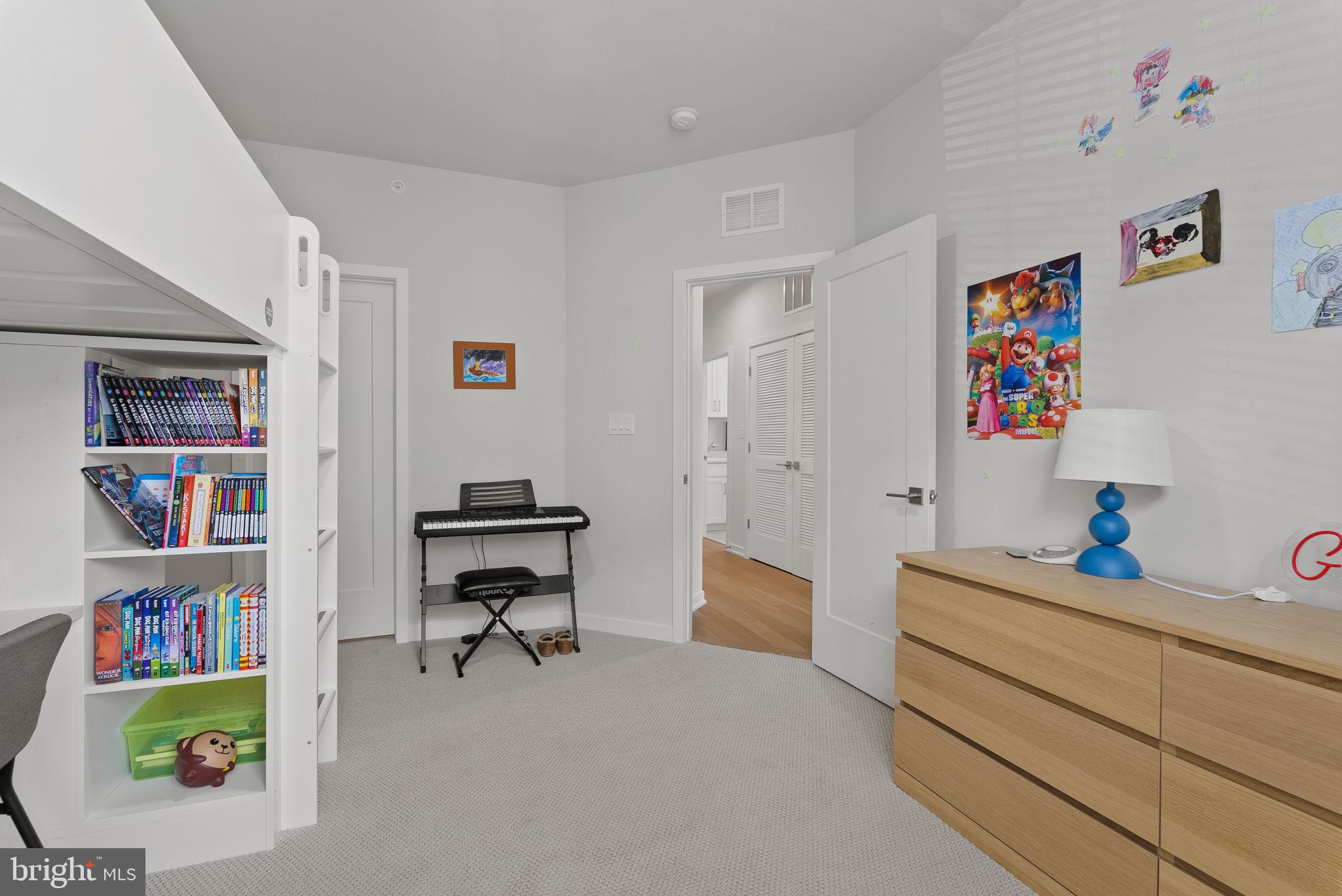 7401 Backett Wood Ter #1301