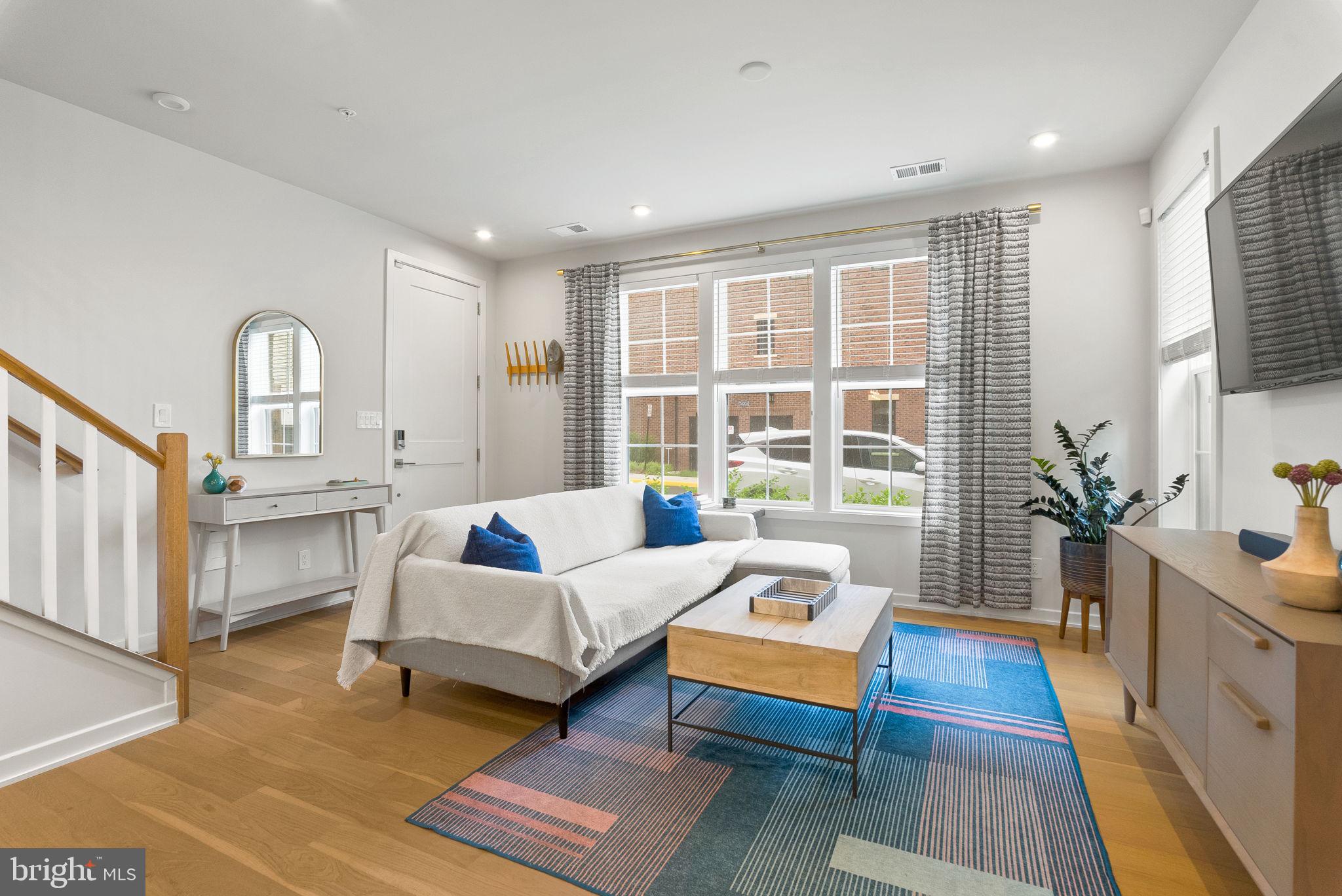 7401 Backett Wood Ter #1301