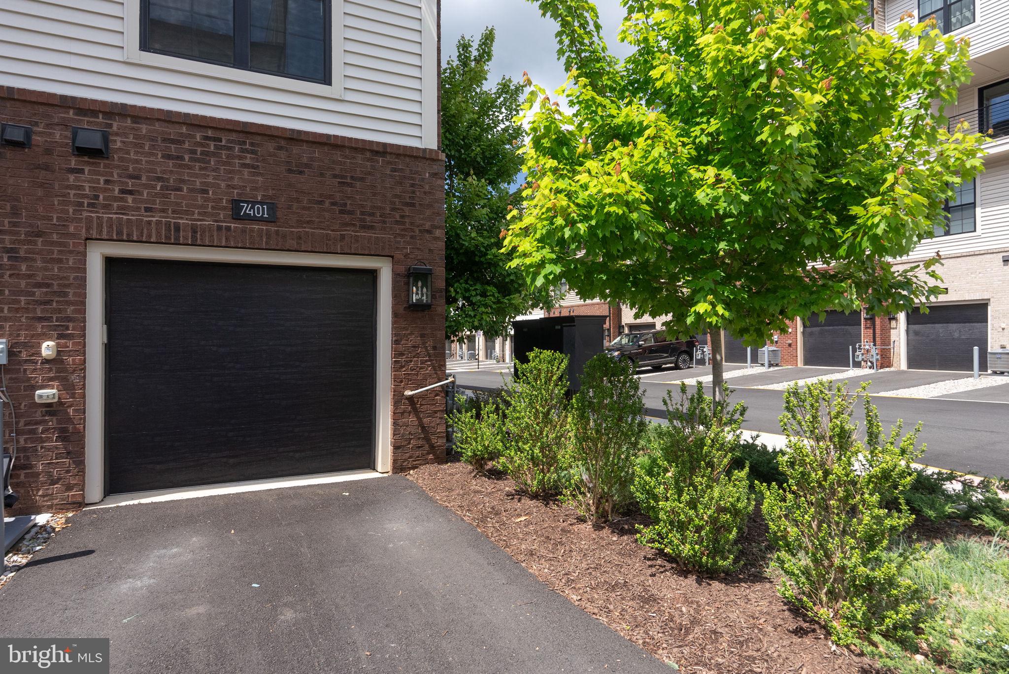 7401 Backett Wood Ter #1301