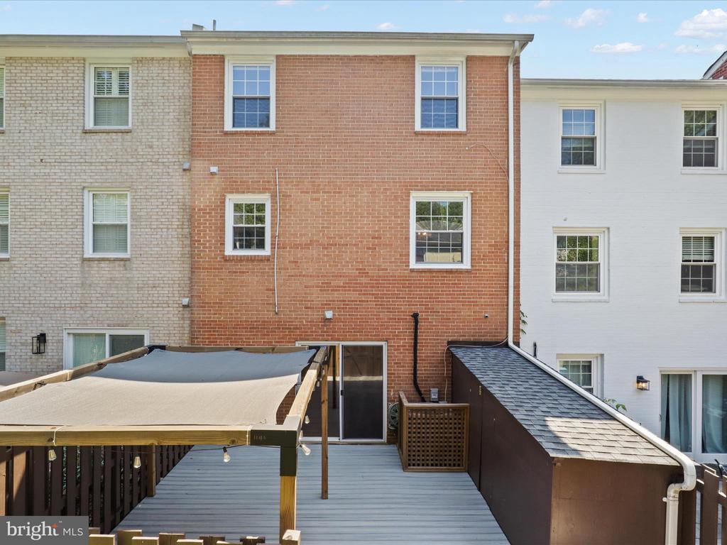 3390 WHIPPLE COURT