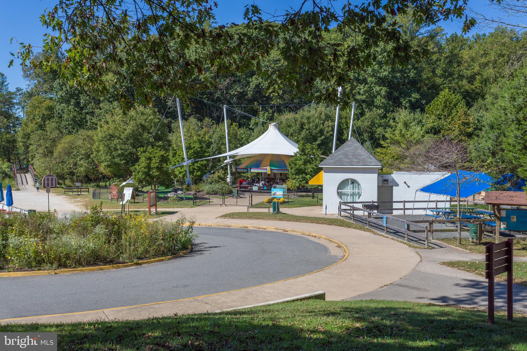 5418 INVERCHAPEL ROAD