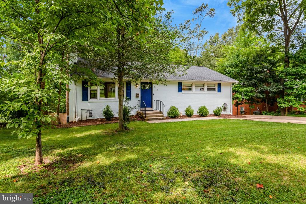 5418 INVERCHAPEL ROAD