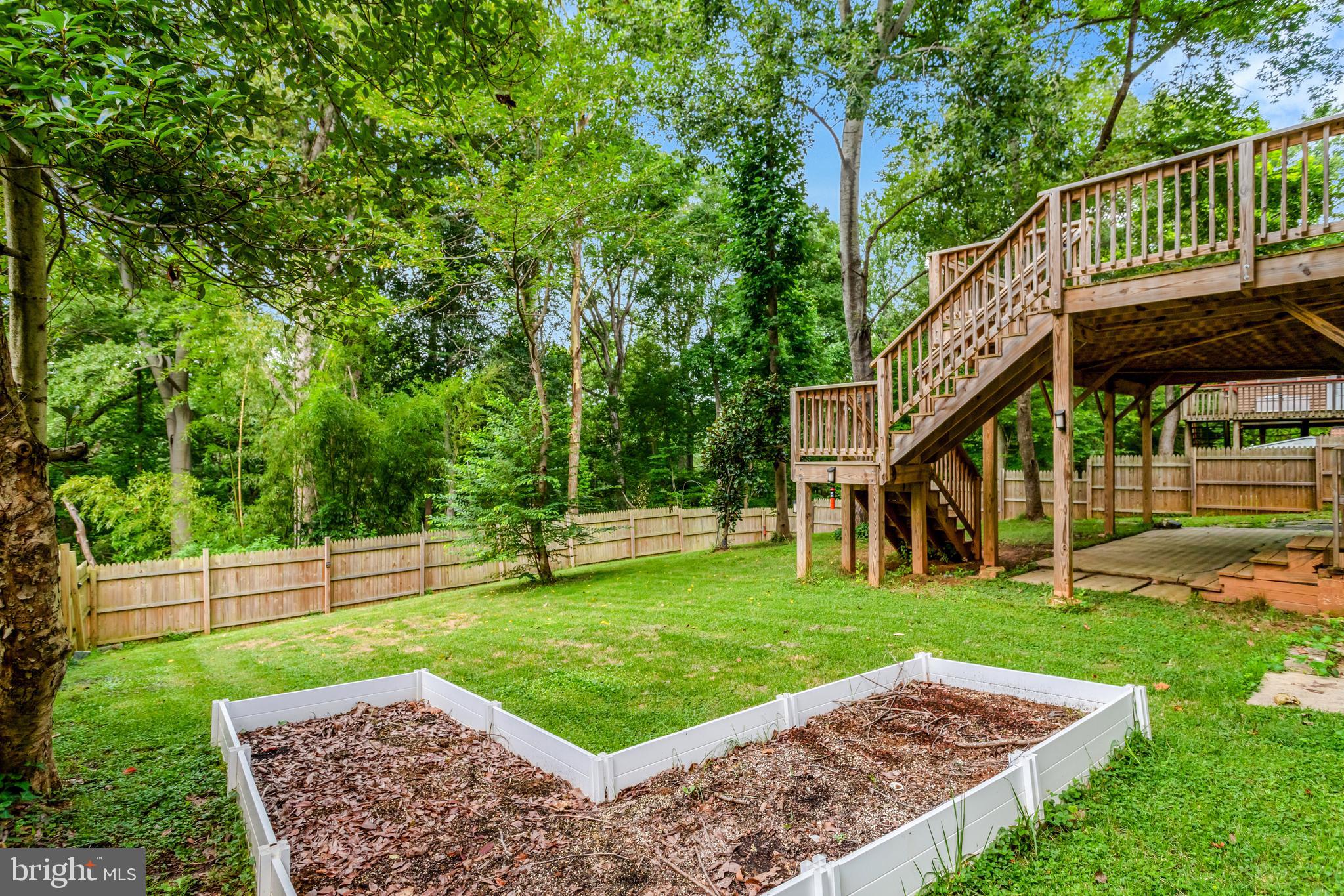 5418 INVERCHAPEL ROAD