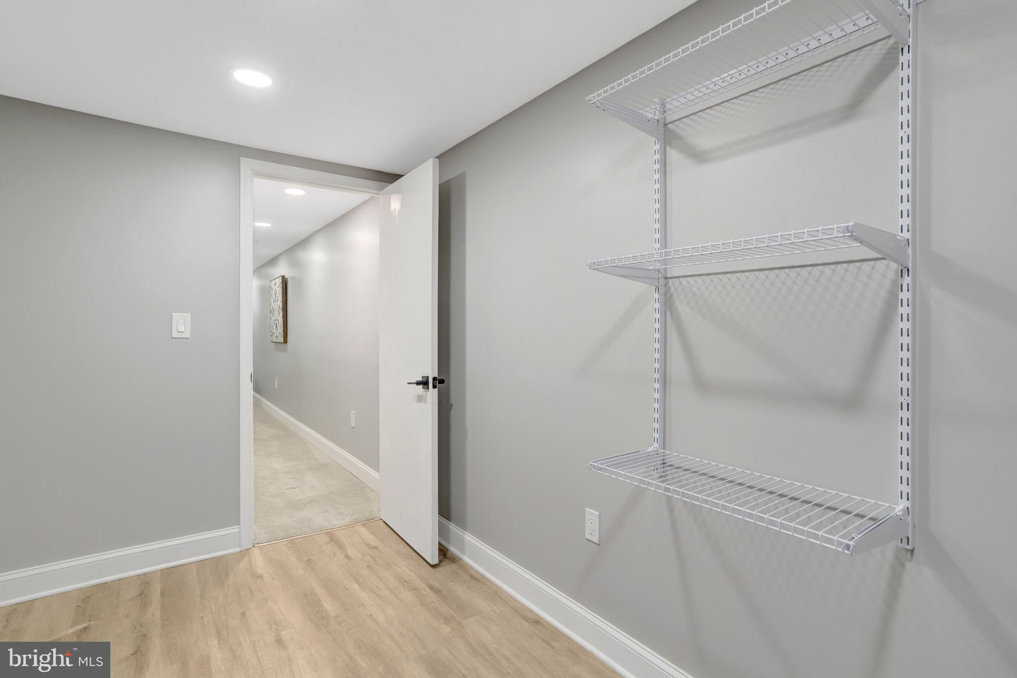 5418 INVERCHAPEL ROAD