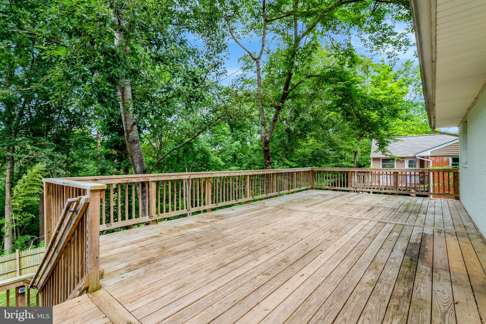 5418 INVERCHAPEL ROAD