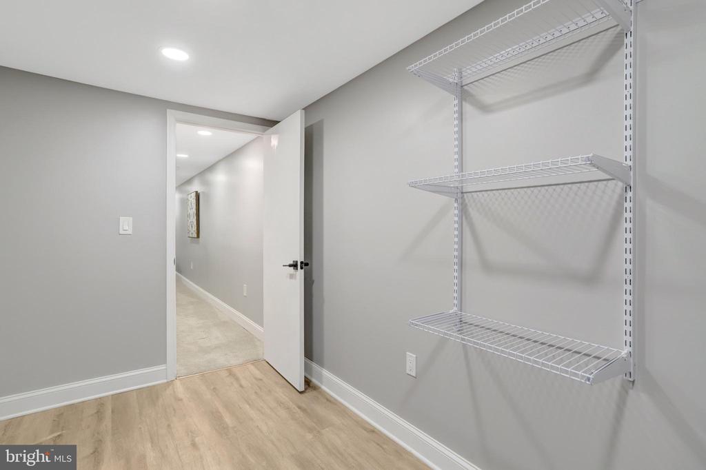 5418 INVERCHAPEL ROAD