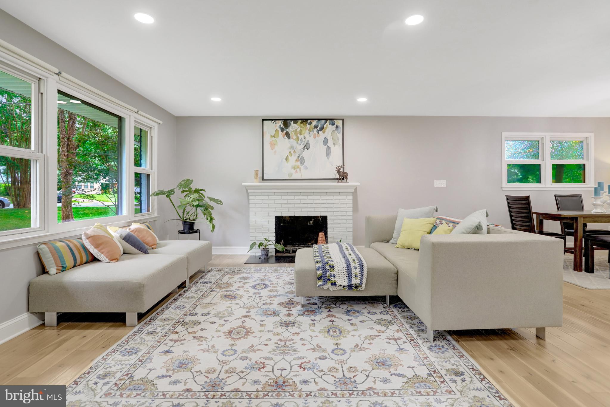 5418 INVERCHAPEL ROAD