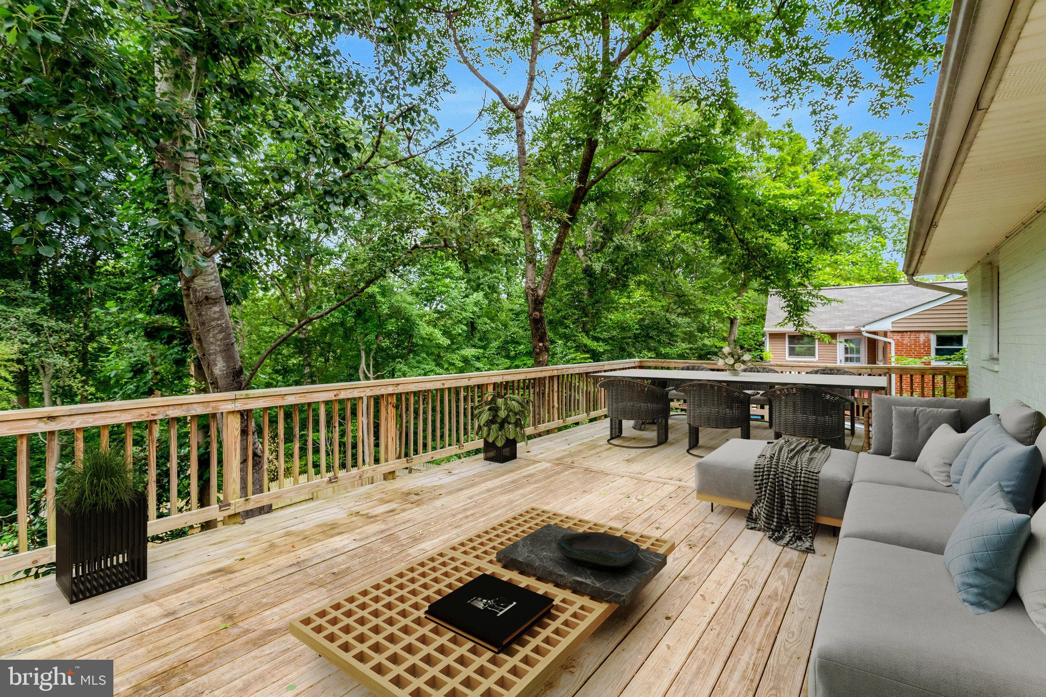 5418 INVERCHAPEL ROAD