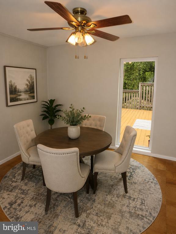 1709 IVY OAK SQUARE 18