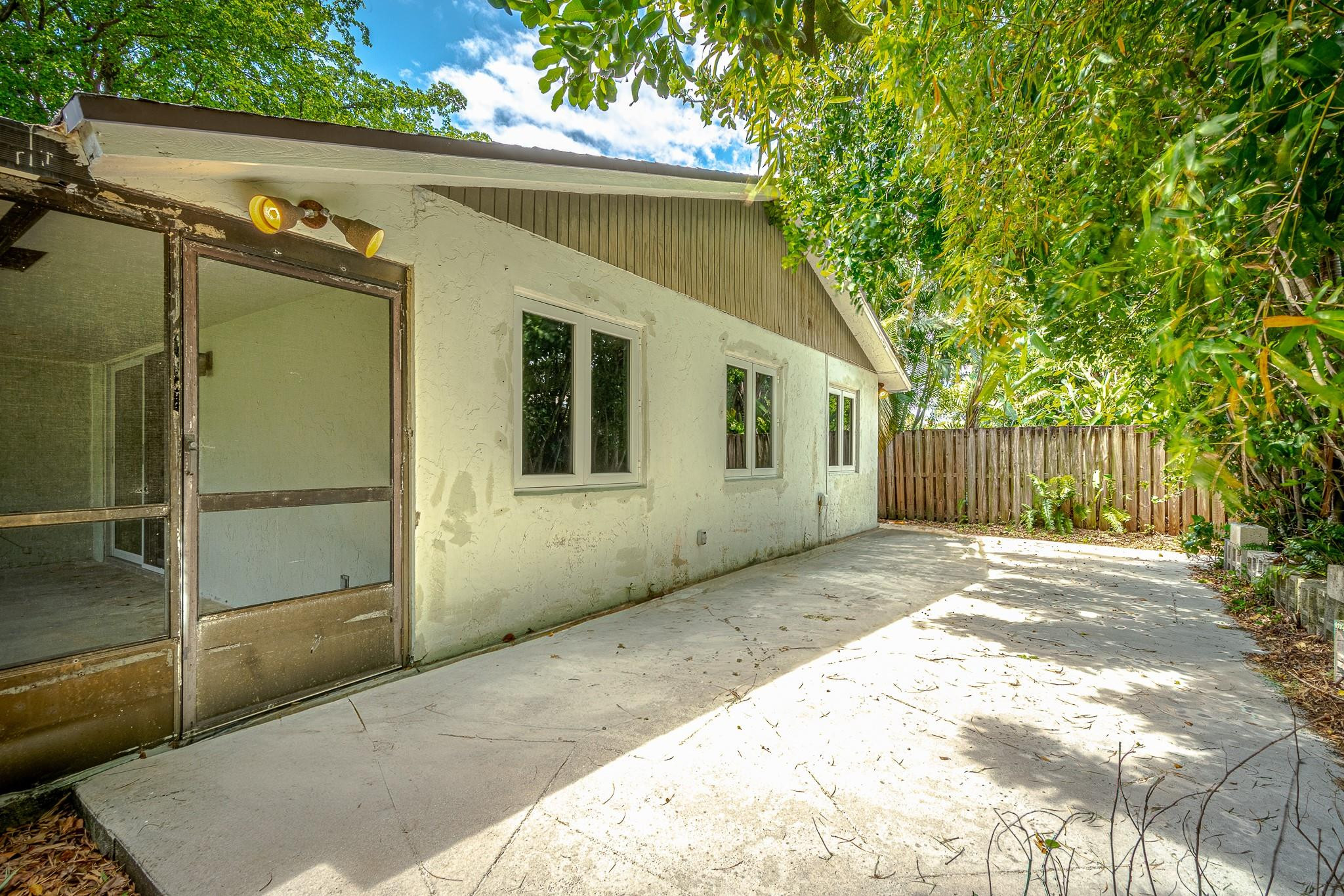117 NE 20th Street