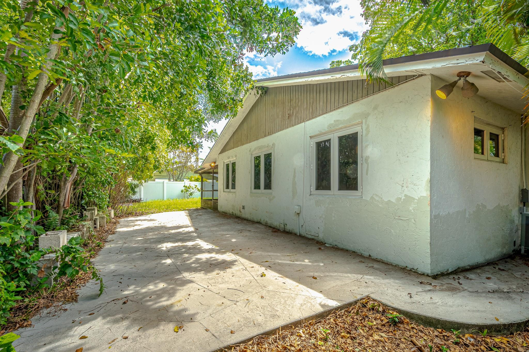 117 NE 20th Street