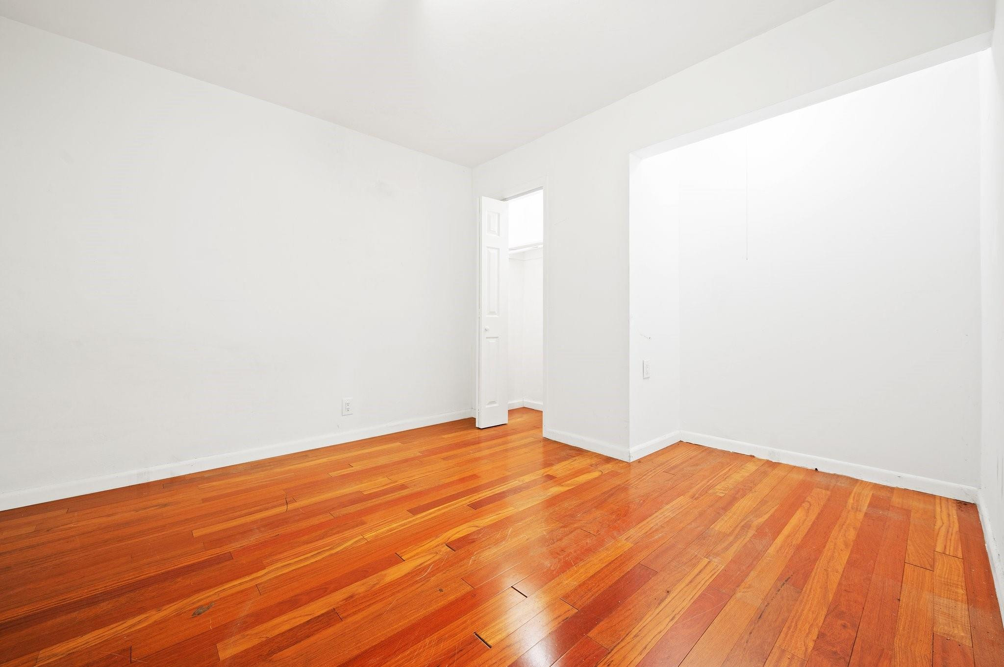 770 NW 38th Street