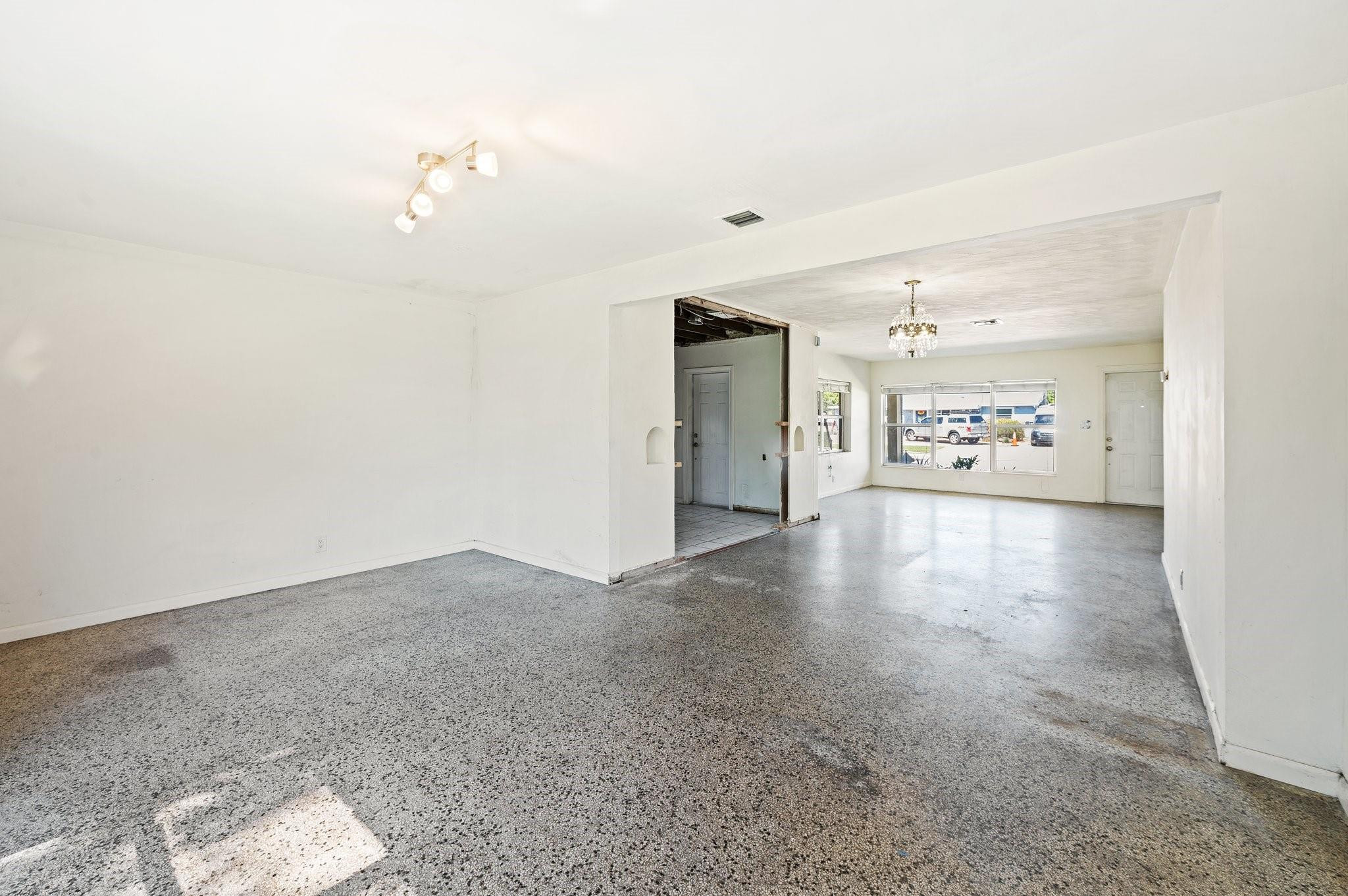 770 NW 38th Street