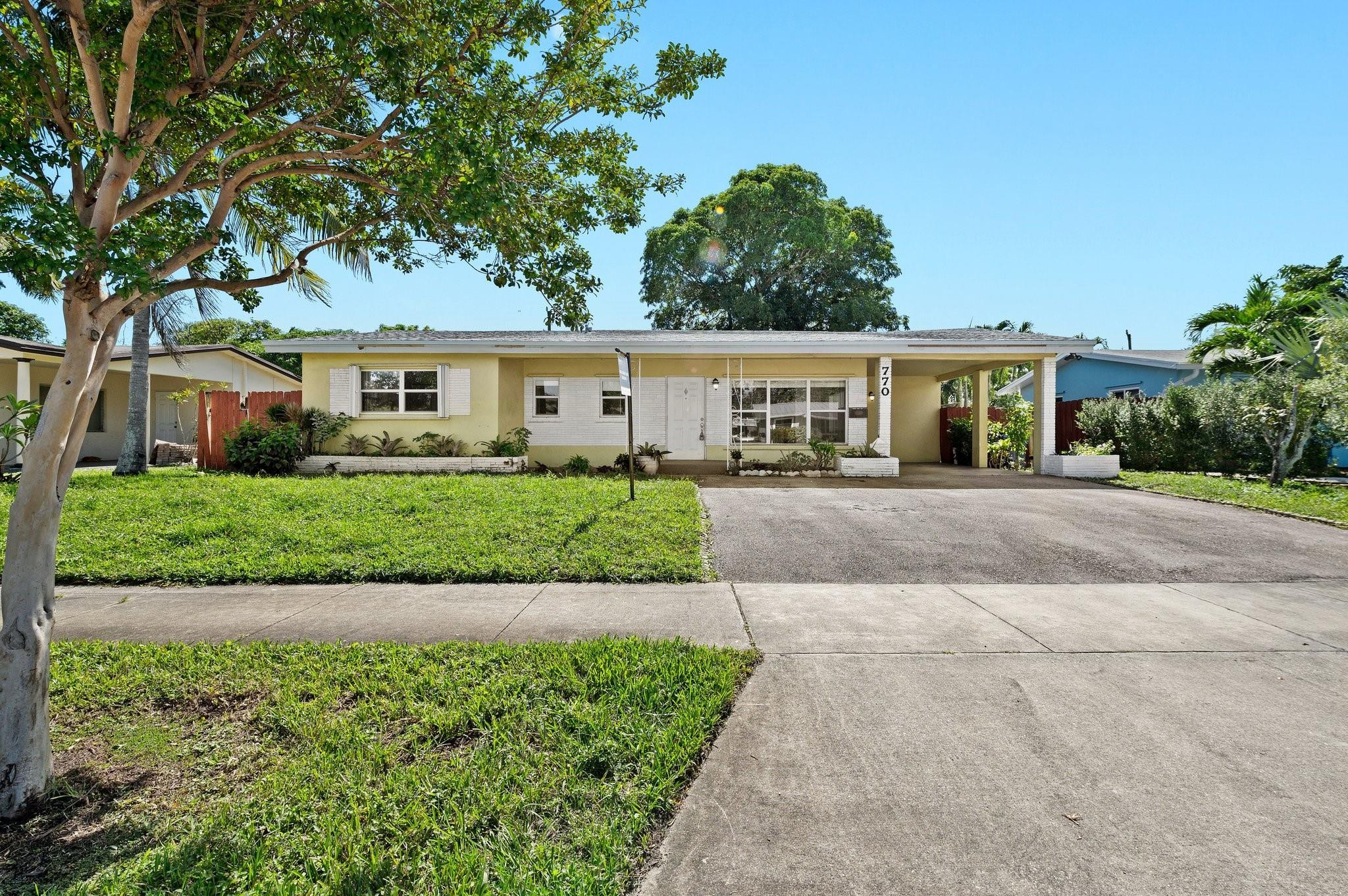 770 NW 38th Street