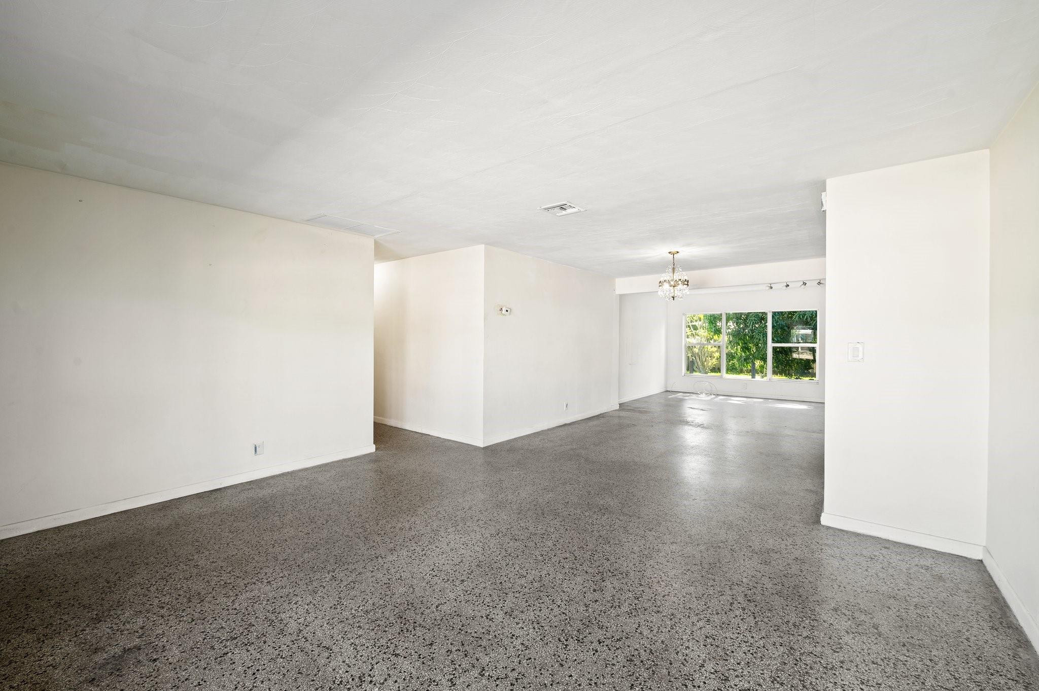 770 NW 38th Street