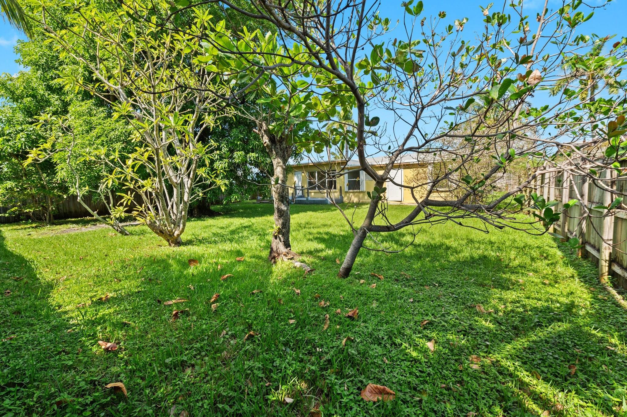 770 NW 38th Street