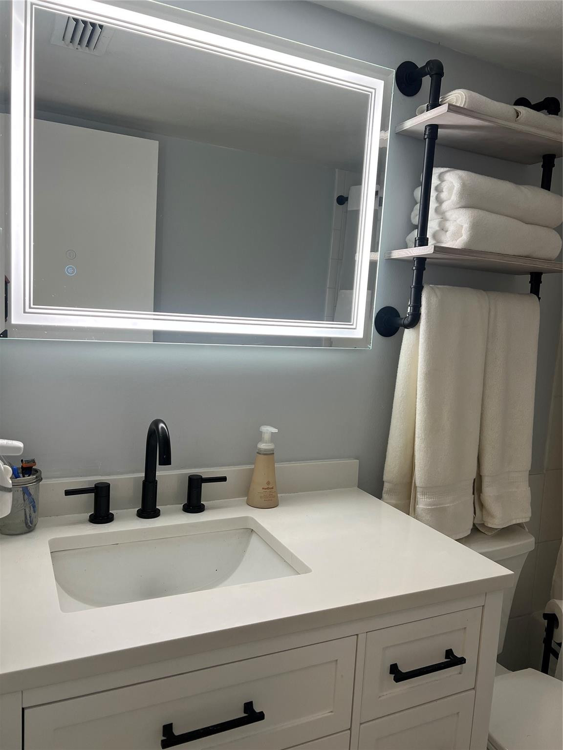 5300 NE 24 Terrace 120C