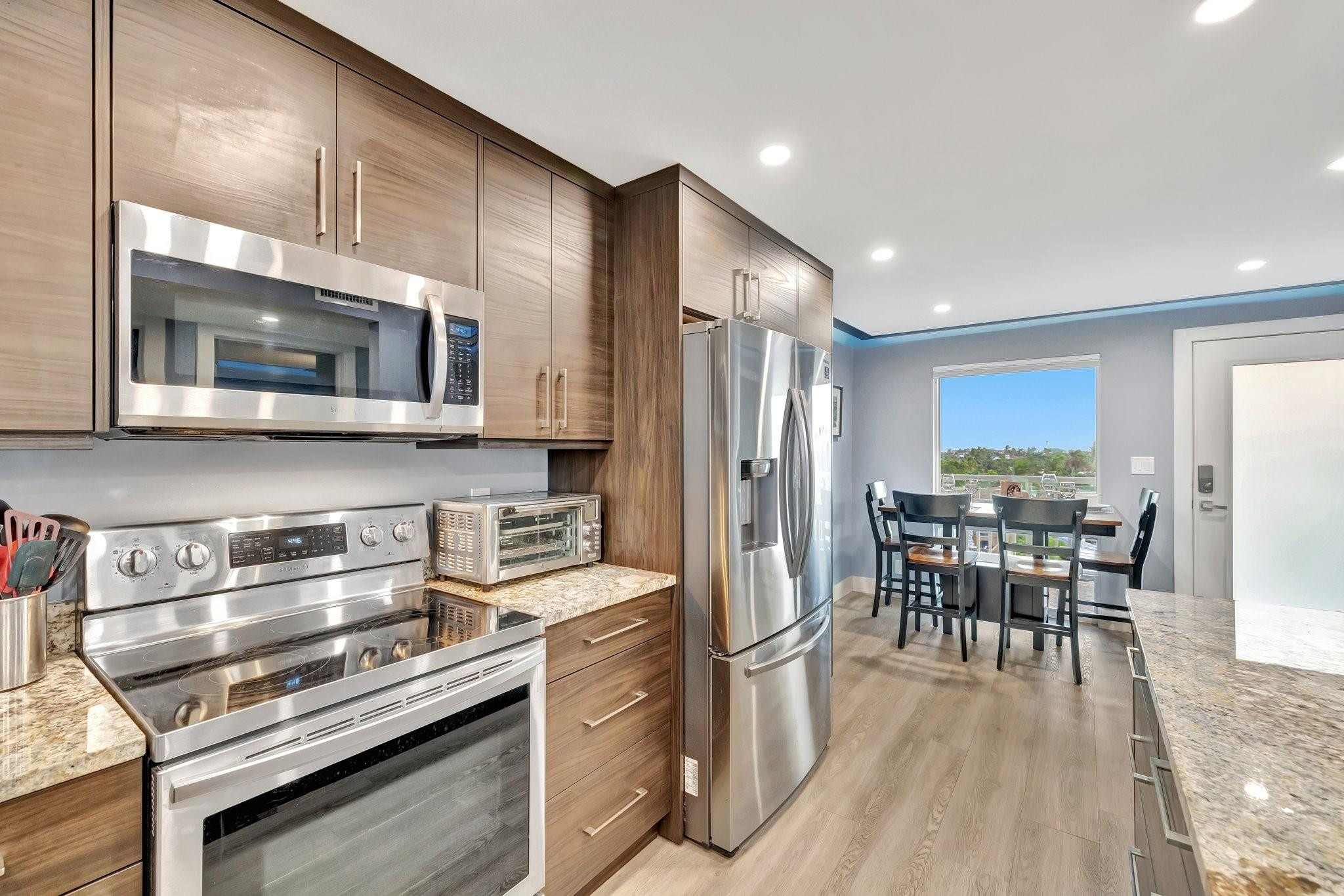 2611 N Riverside Drive 607