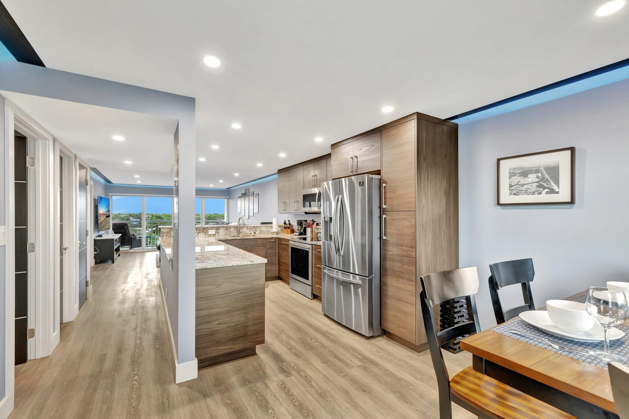 2611 N Riverside Drive 607