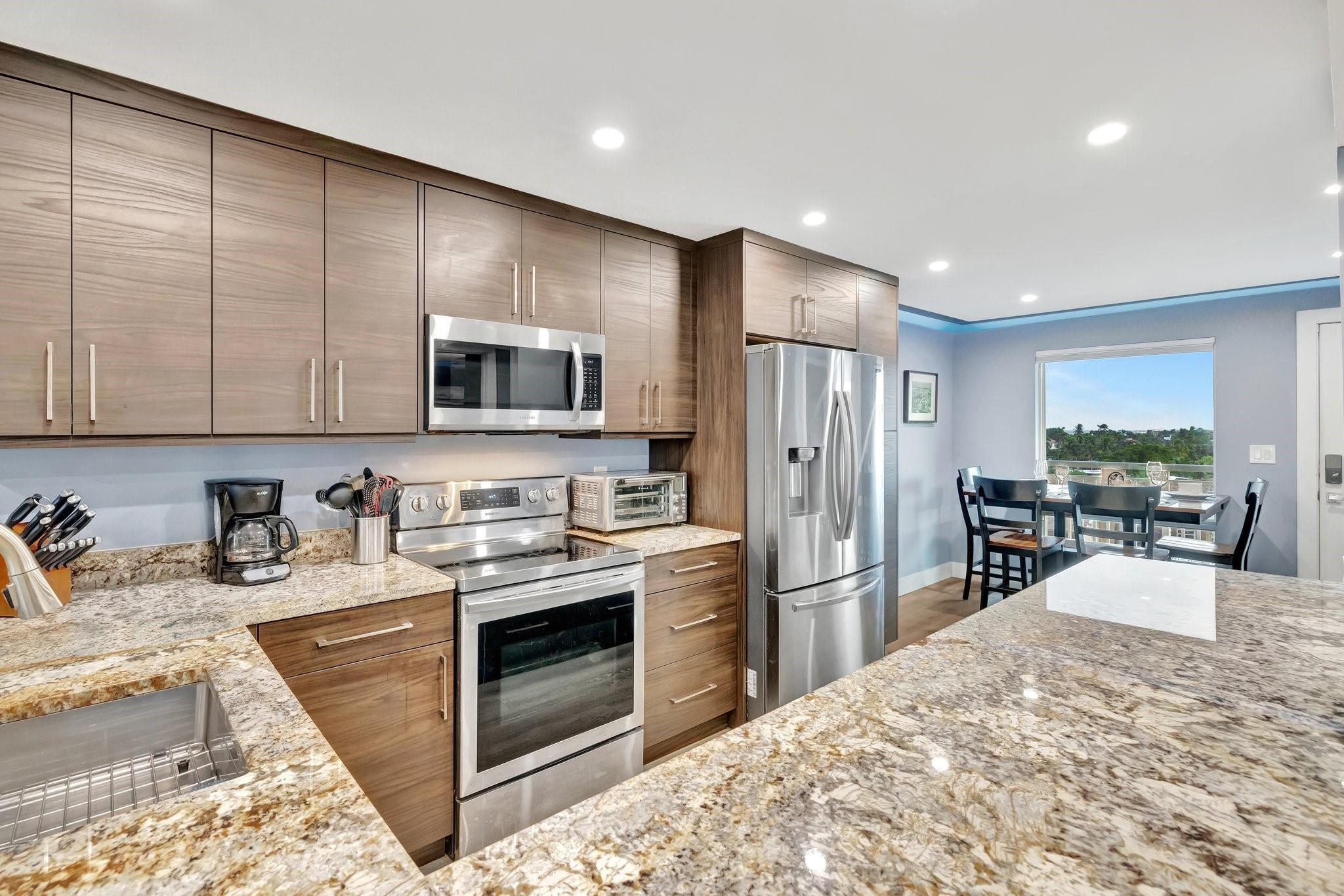 2611 N Riverside Drive 607
