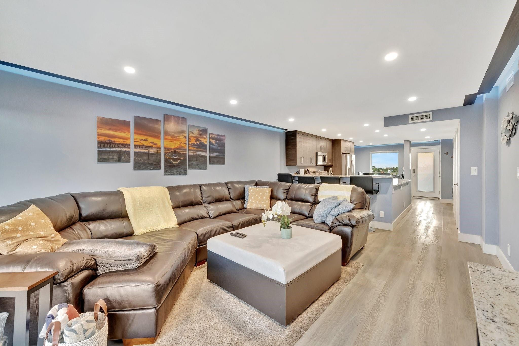 2611 N Riverside Drive 607