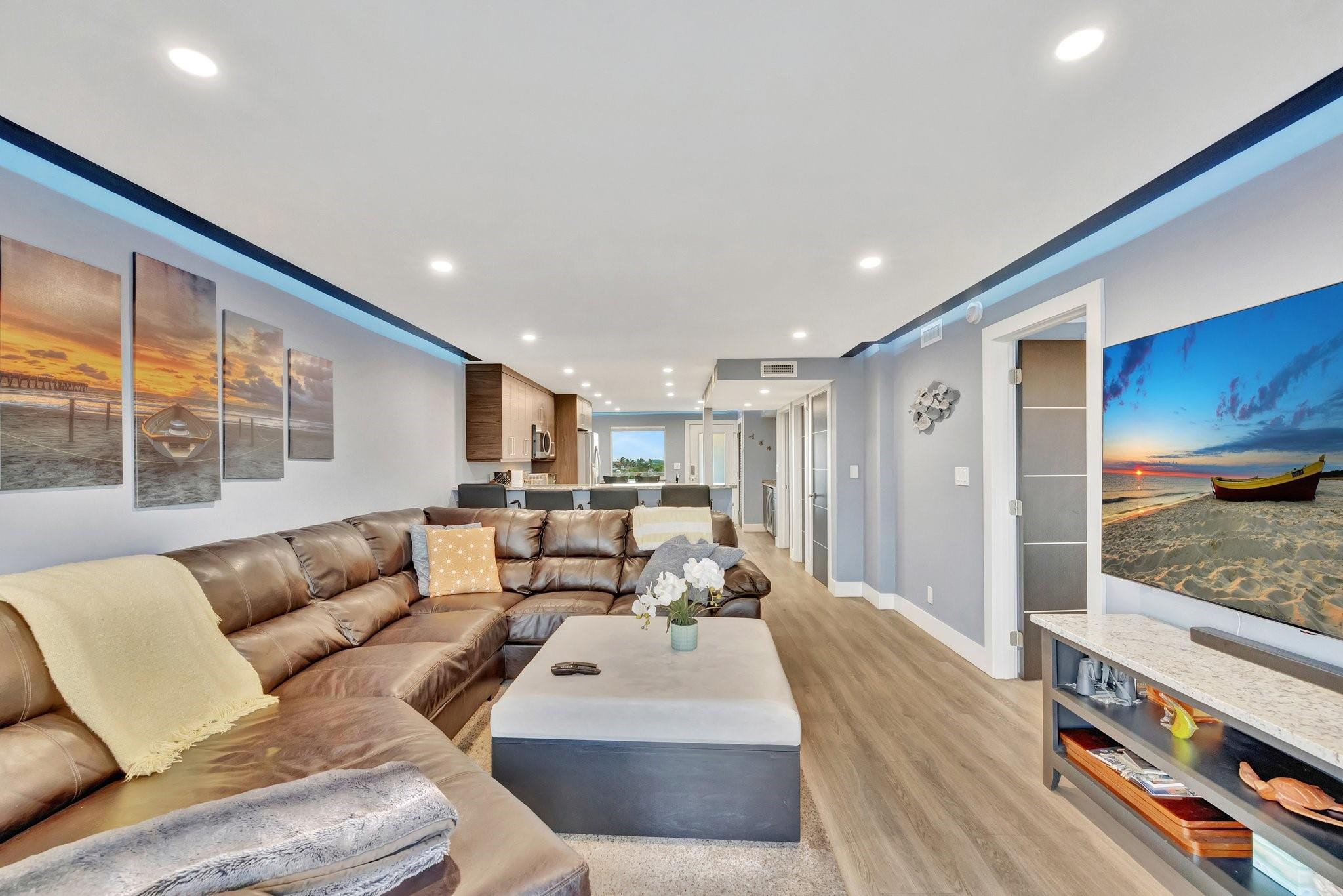2611 N Riverside Drive 607