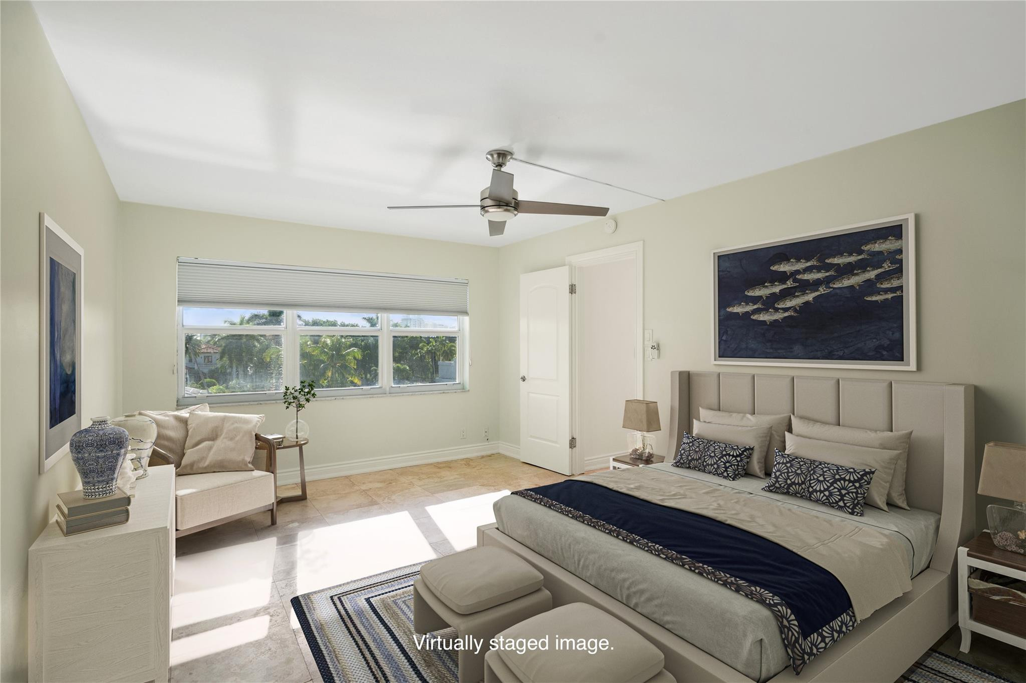 1332 Bayview Drive 405