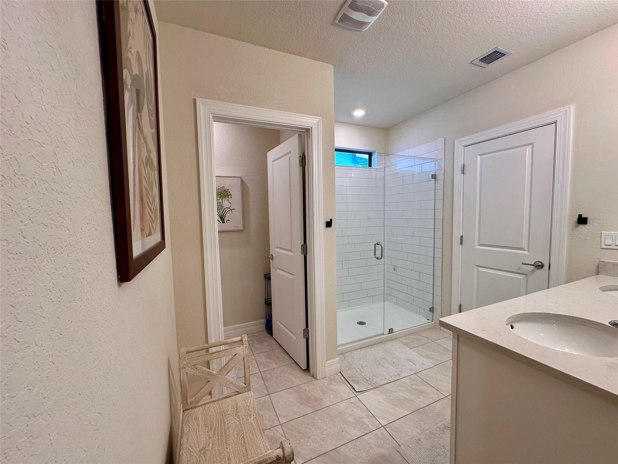 3165 Tamarind Drive