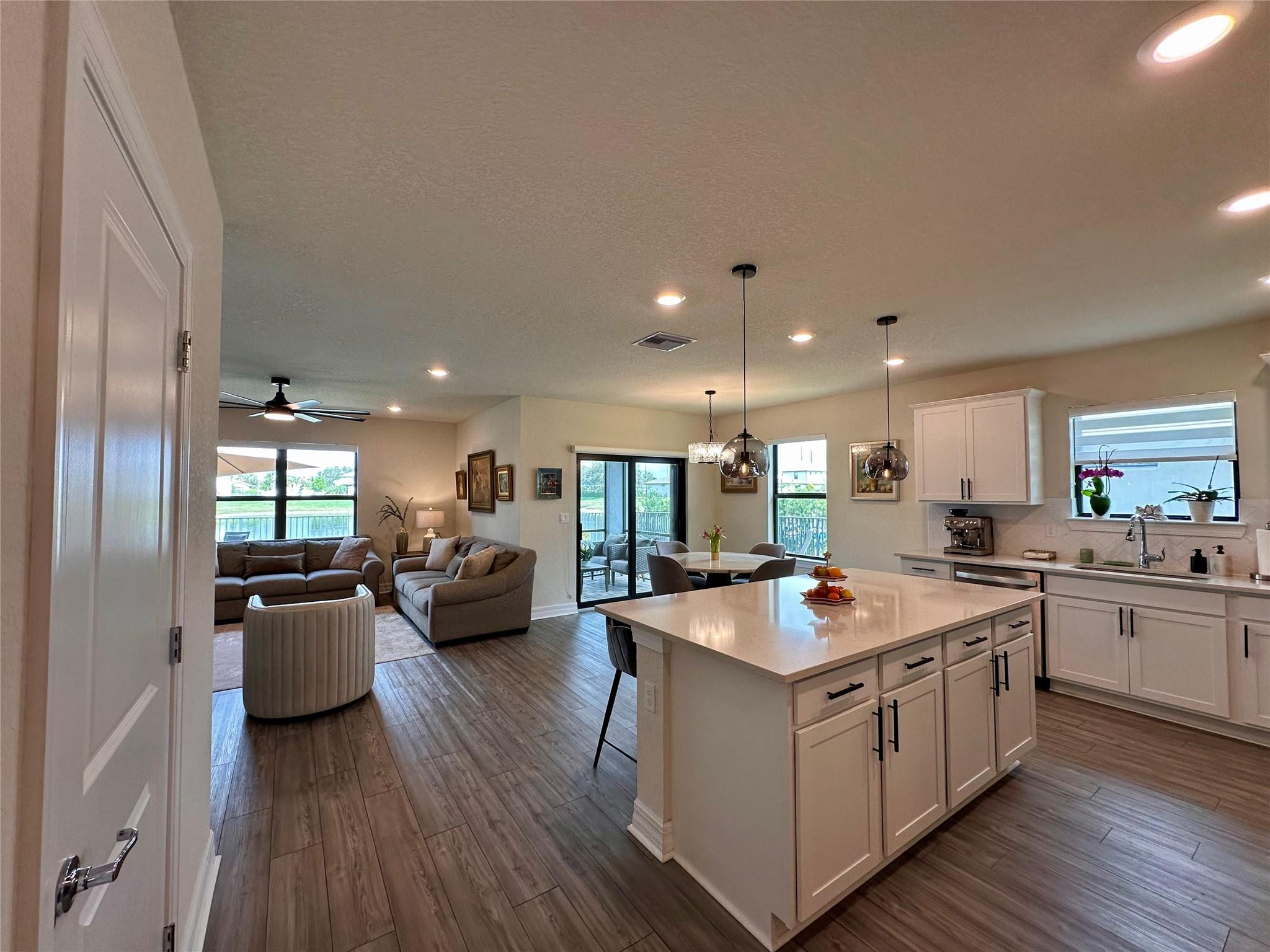 3165 Tamarind Drive
