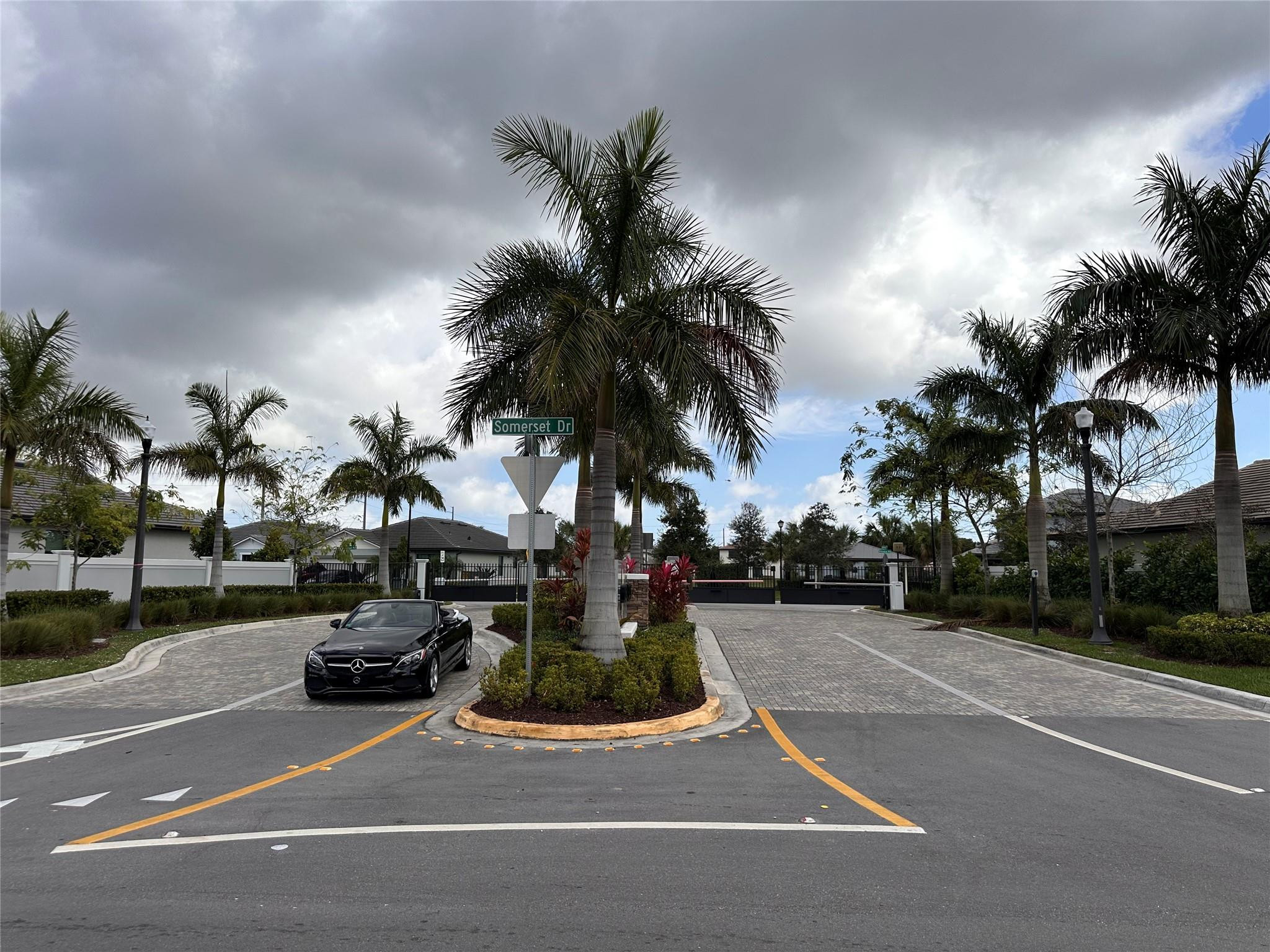 3165 Tamarind Drive