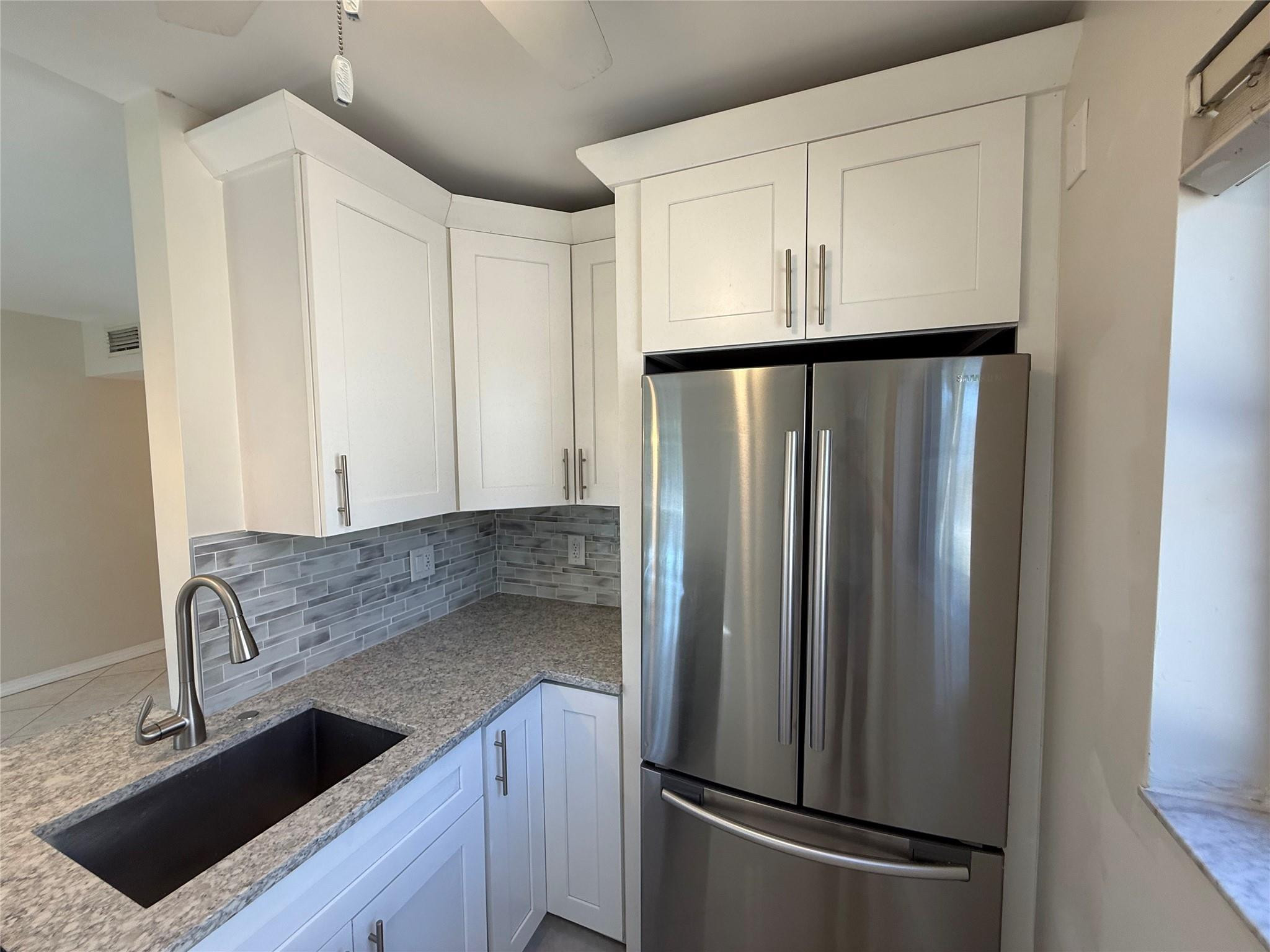 510 SW 15th Street 106