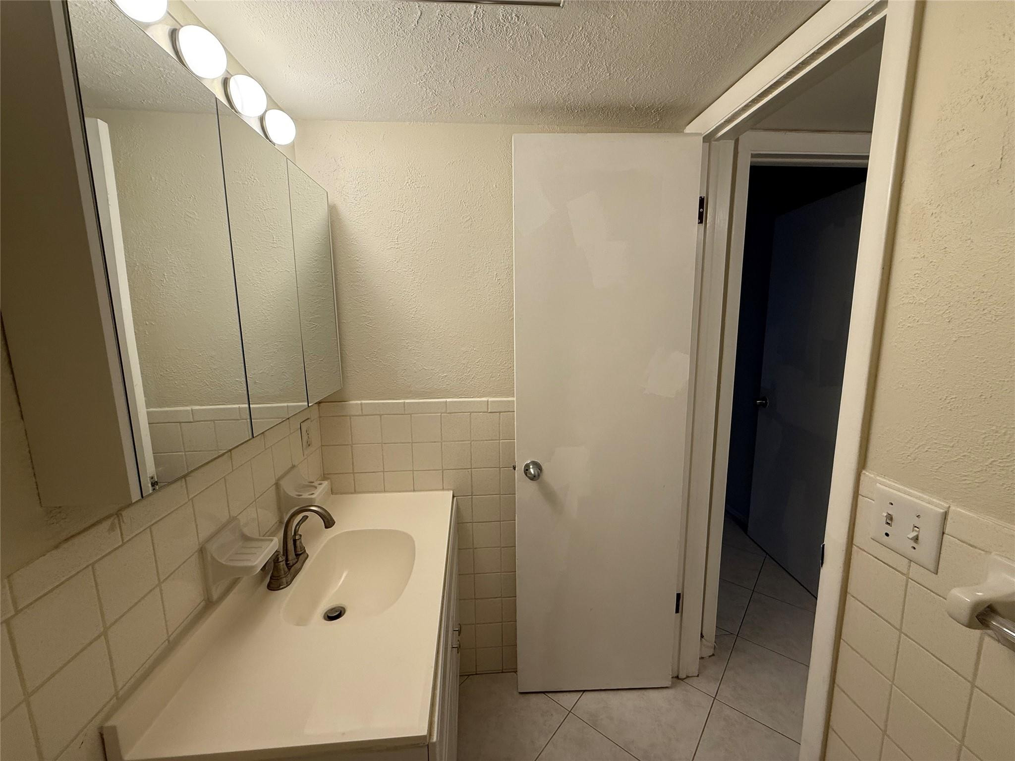 510 SW 15th Street 106
