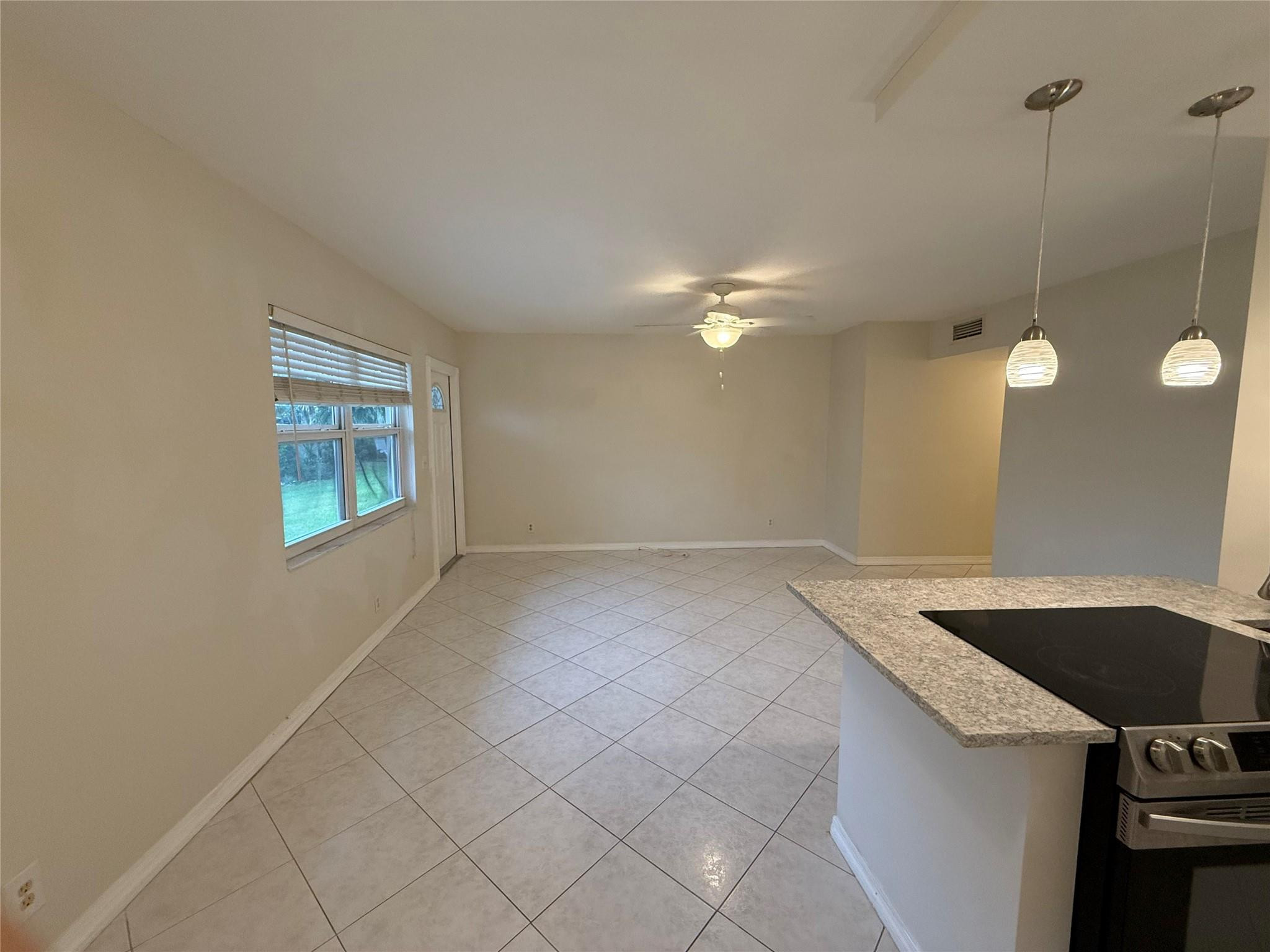 510 SW 15th Street 106