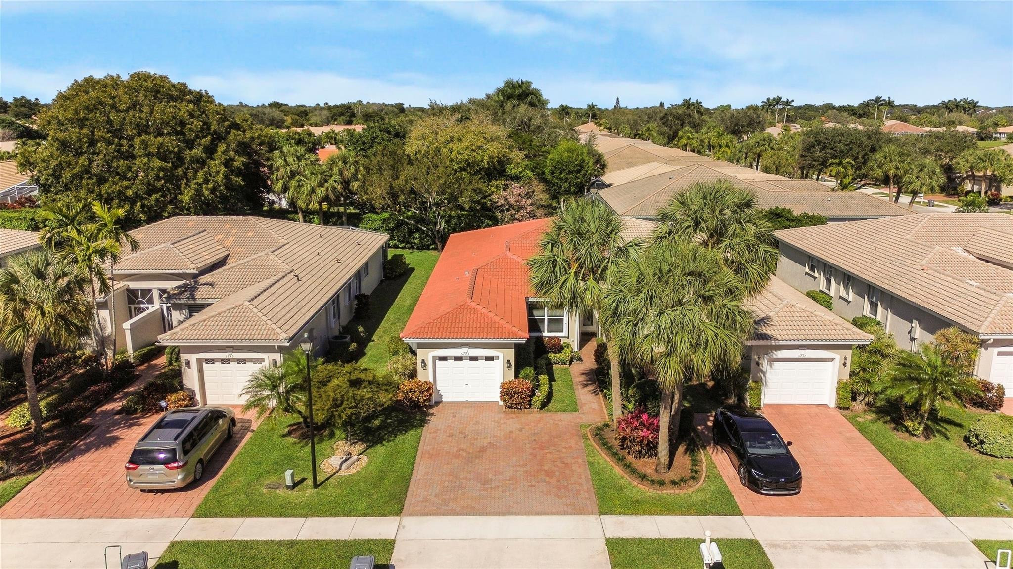 5743 Emerald Cay Terrace