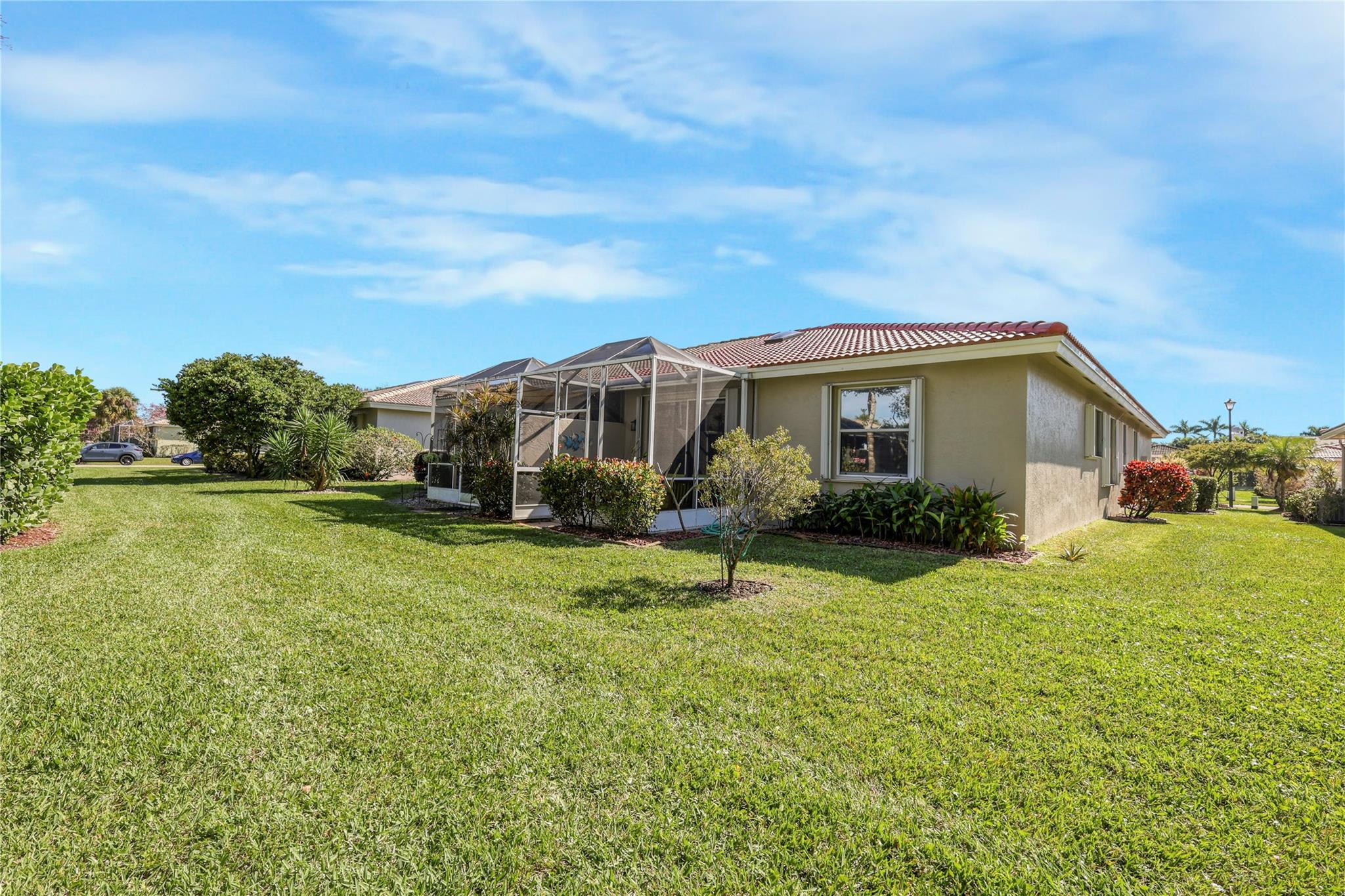5743 Emerald Cay Terrace
