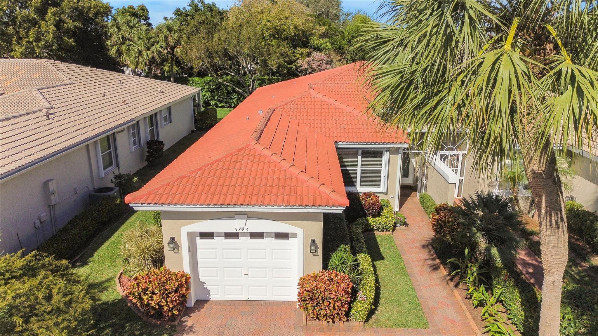 5743 Emerald Cay Terrace