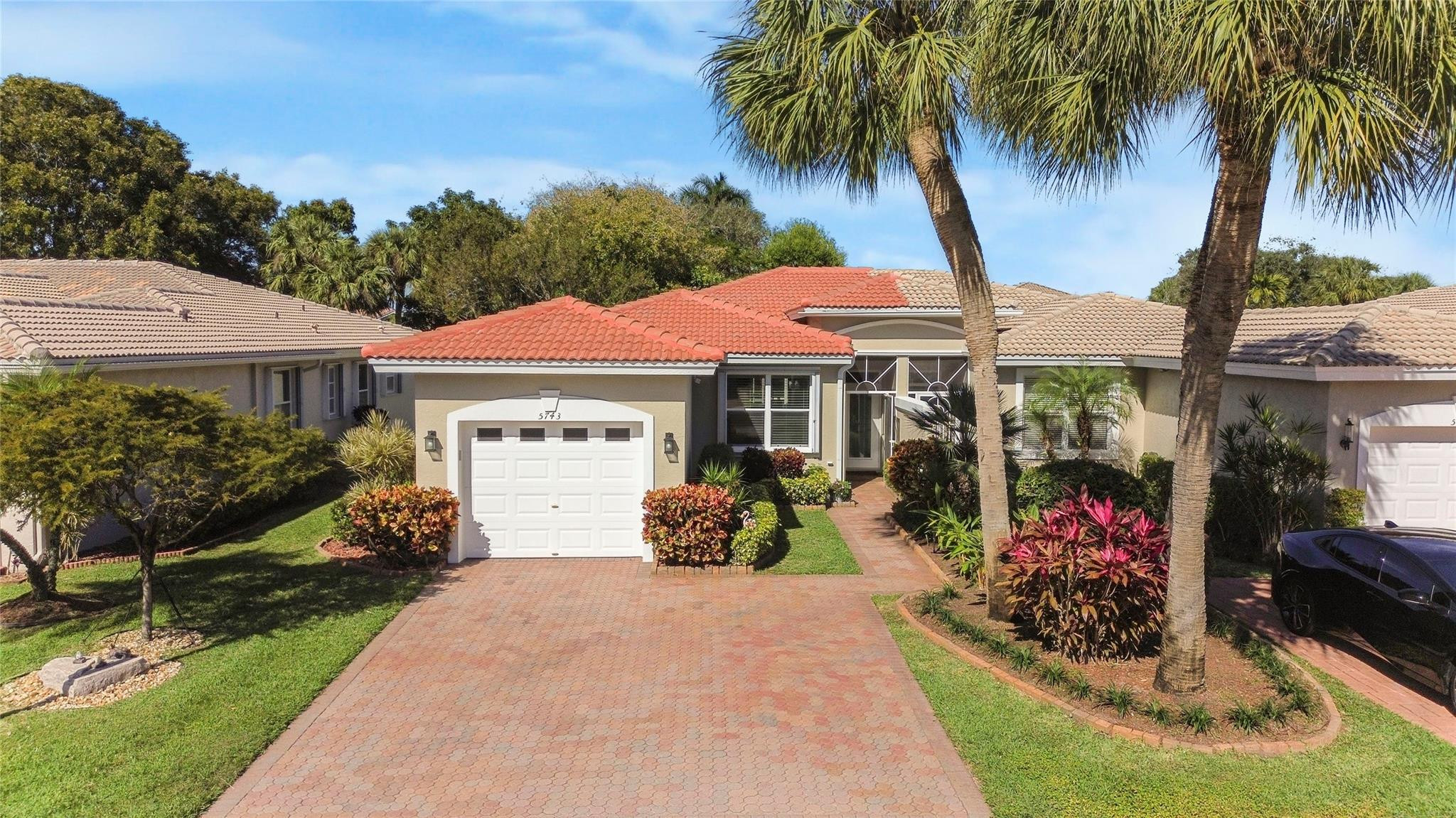 5743 Emerald Cay Terrace