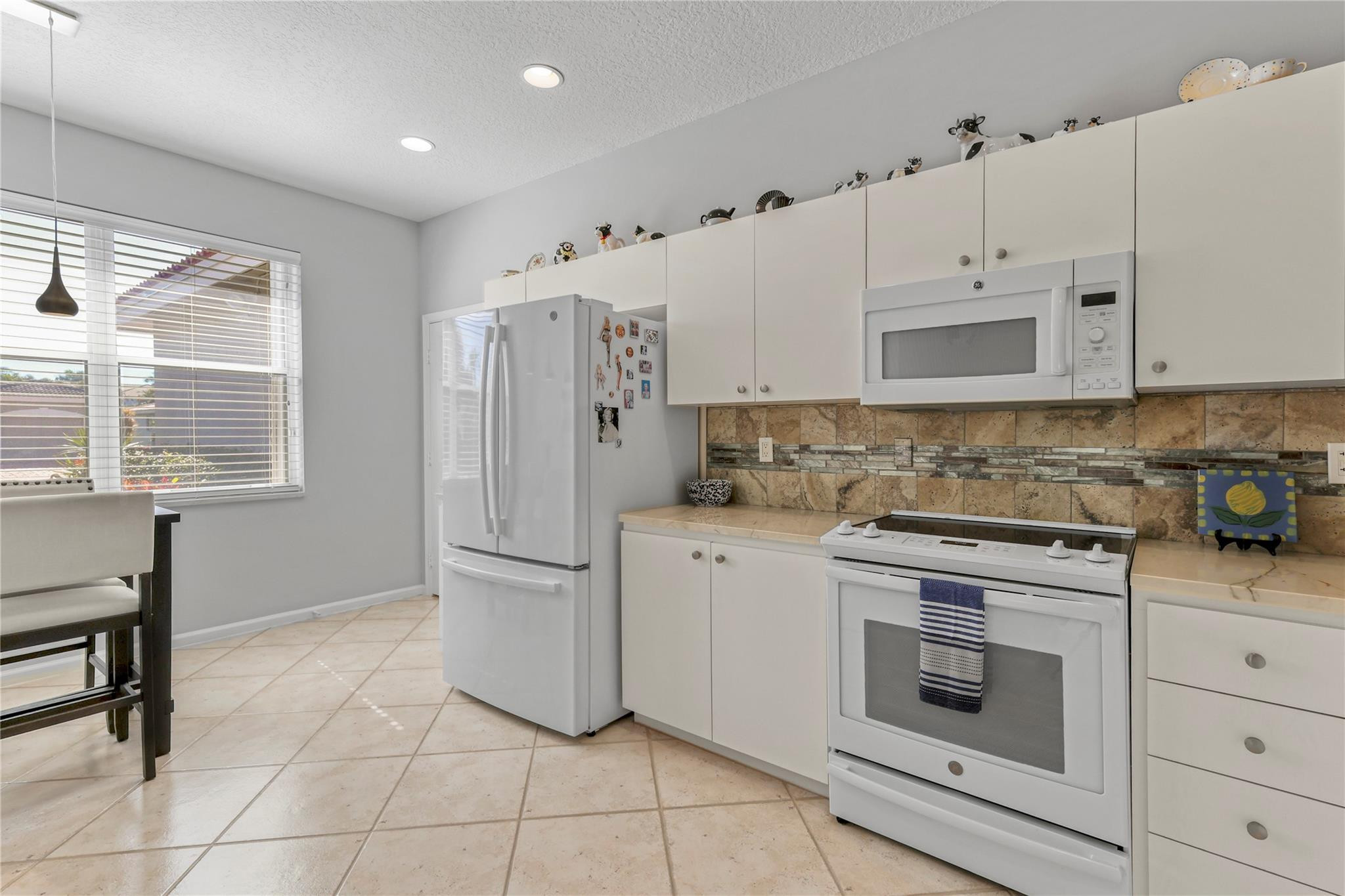 5743 Emerald Cay Terrace