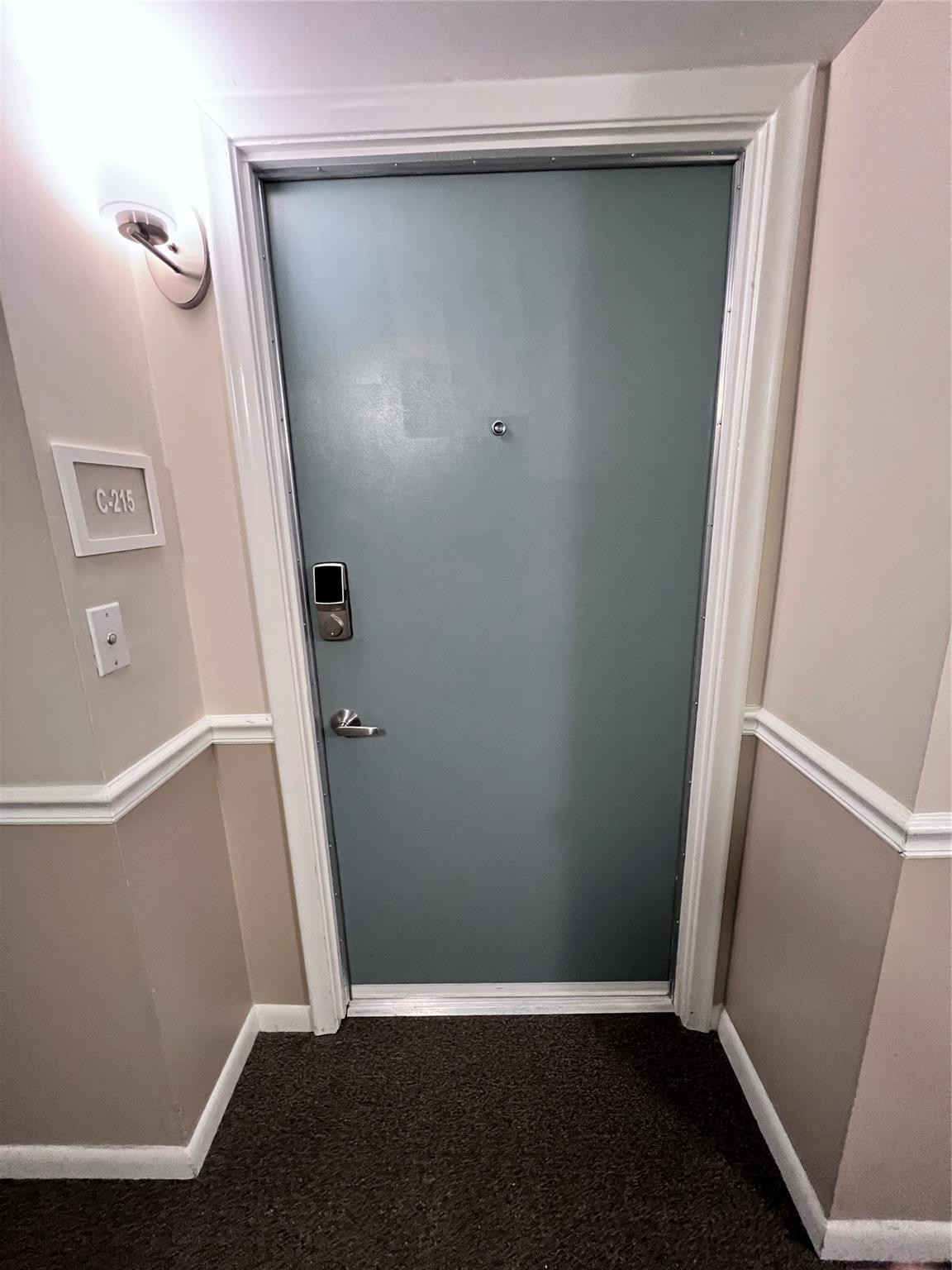 3004 NE 5th Terrace 302-C