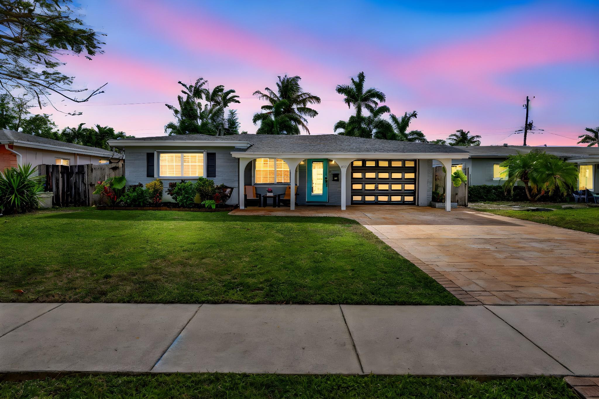 4621 NE 4th Avenue