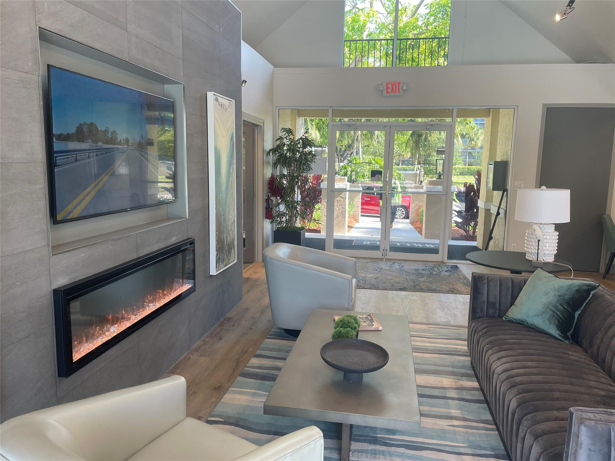 2827 N Course Drive 206